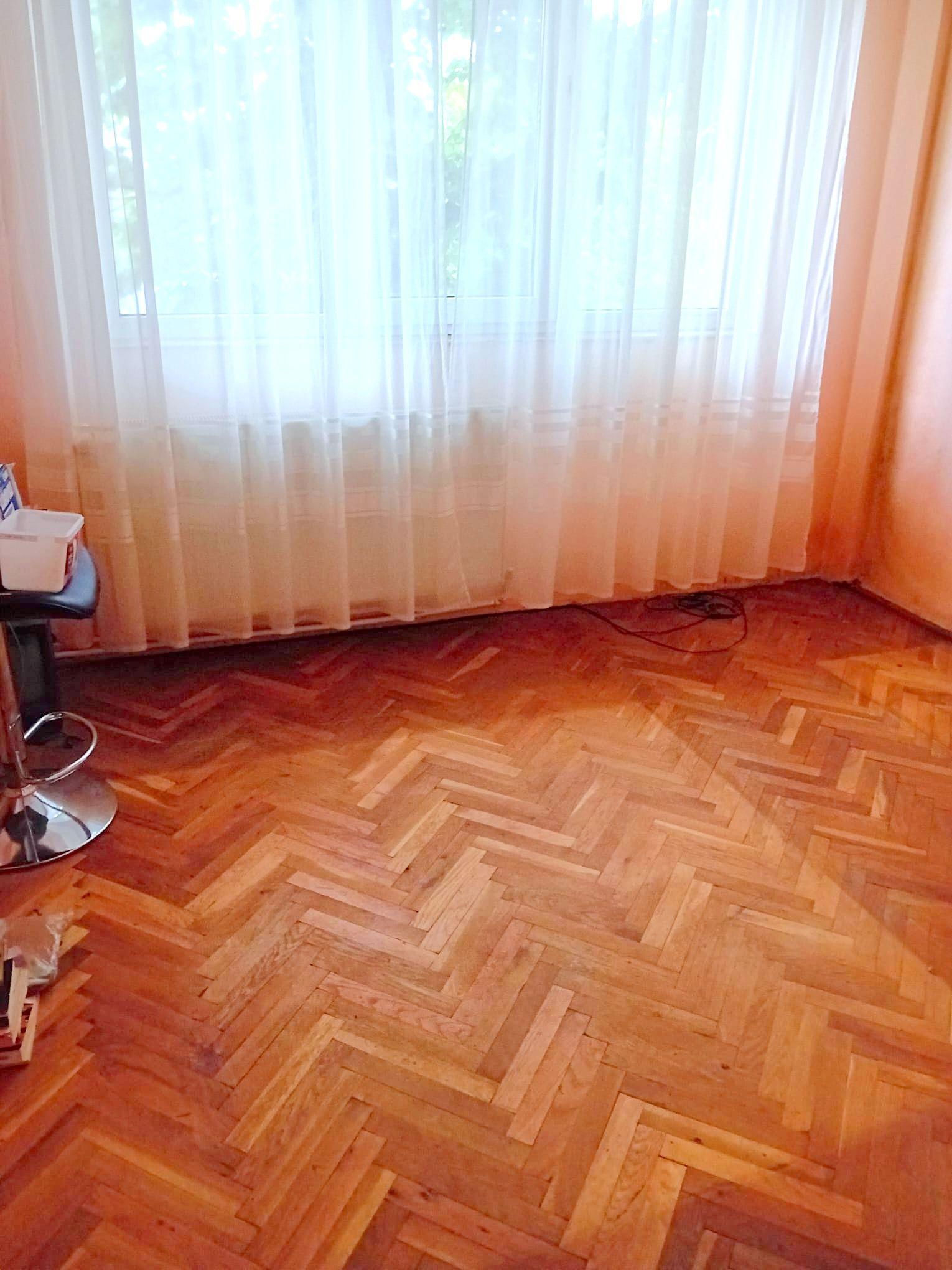 De vanzare - apartament cu 3 camere decomandate, Tiglina 2, etaj 3/4 - 13