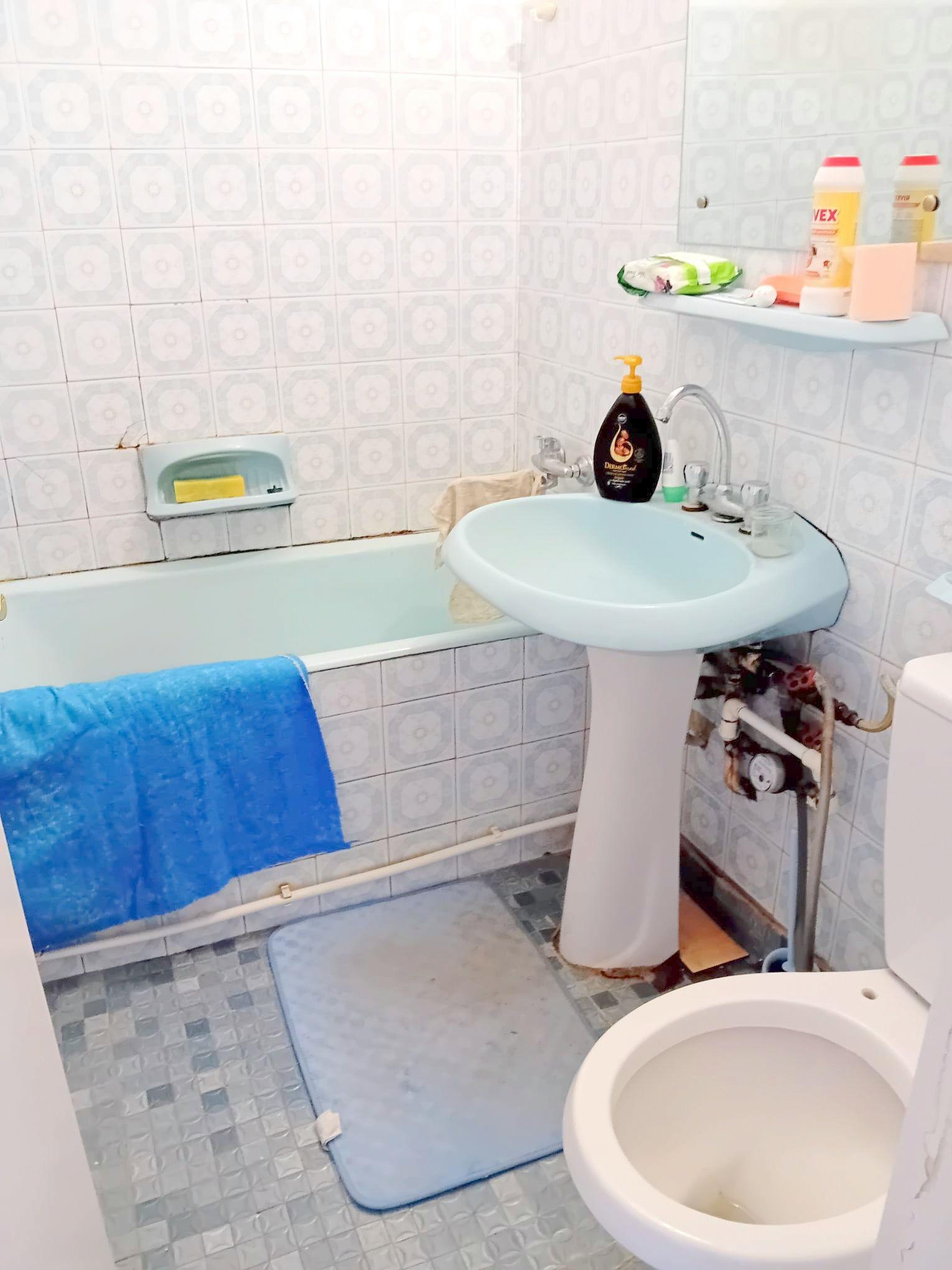 De vanzare - apartament cu 3 camere decomandate, Tiglina 2, etaj 3/4 - 12