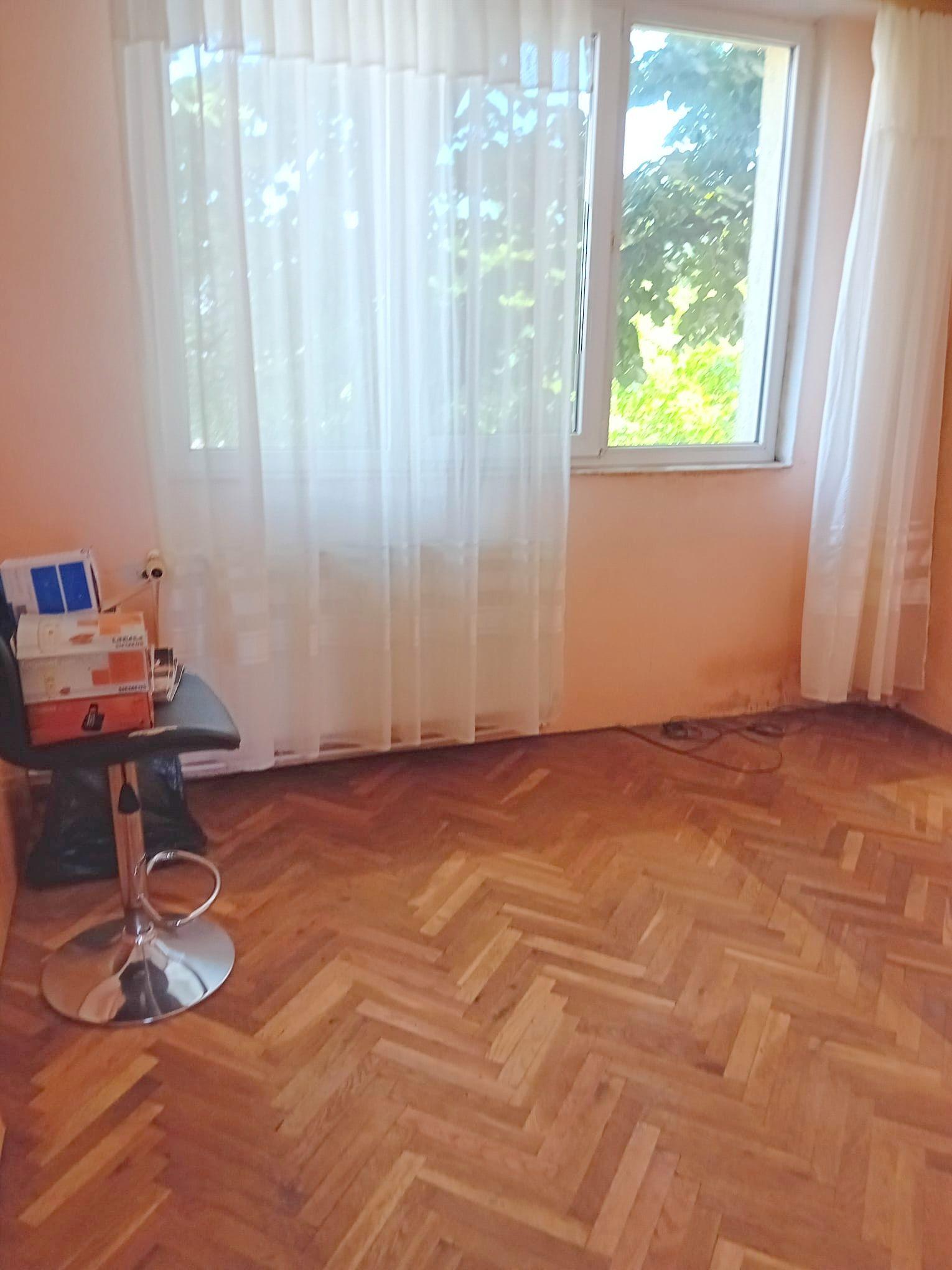 De vanzare - apartament cu 3 camere decomandate, Tiglina 2, etaj 3/4 - 11
