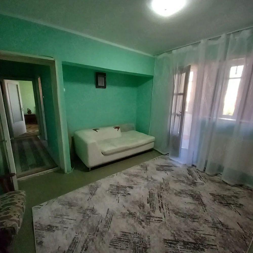 De inchiriat apartament cu 2 camere, etaj 3, Siderurgistilor, 1400 lei - 2