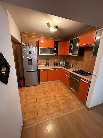 De inchiriat apartament cu 2 camere Complex Privilege, etaj1/13, 400 E - 4