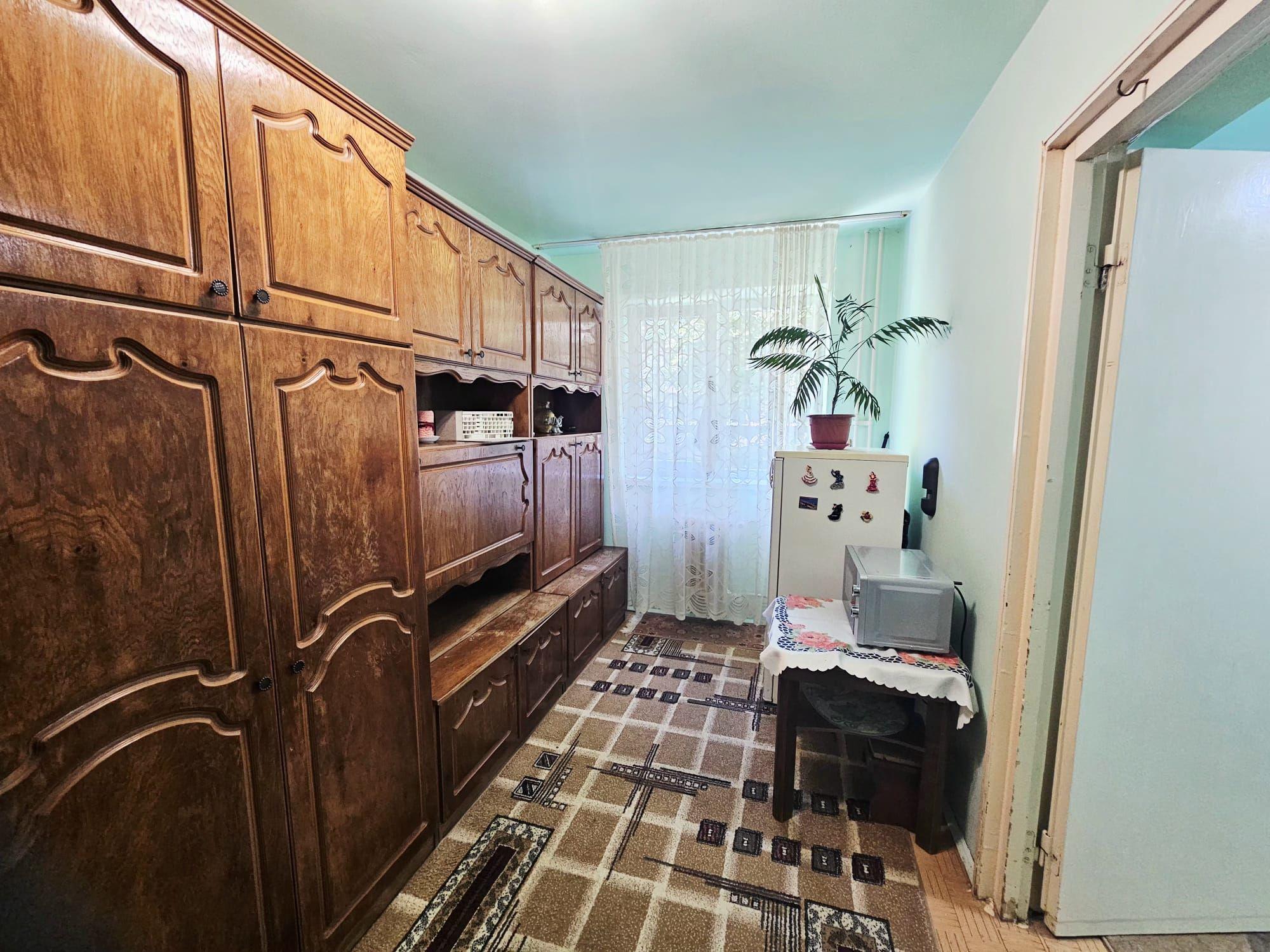 Apartament de vanzare,etaj 2,aleea Peana/Manastur - 2