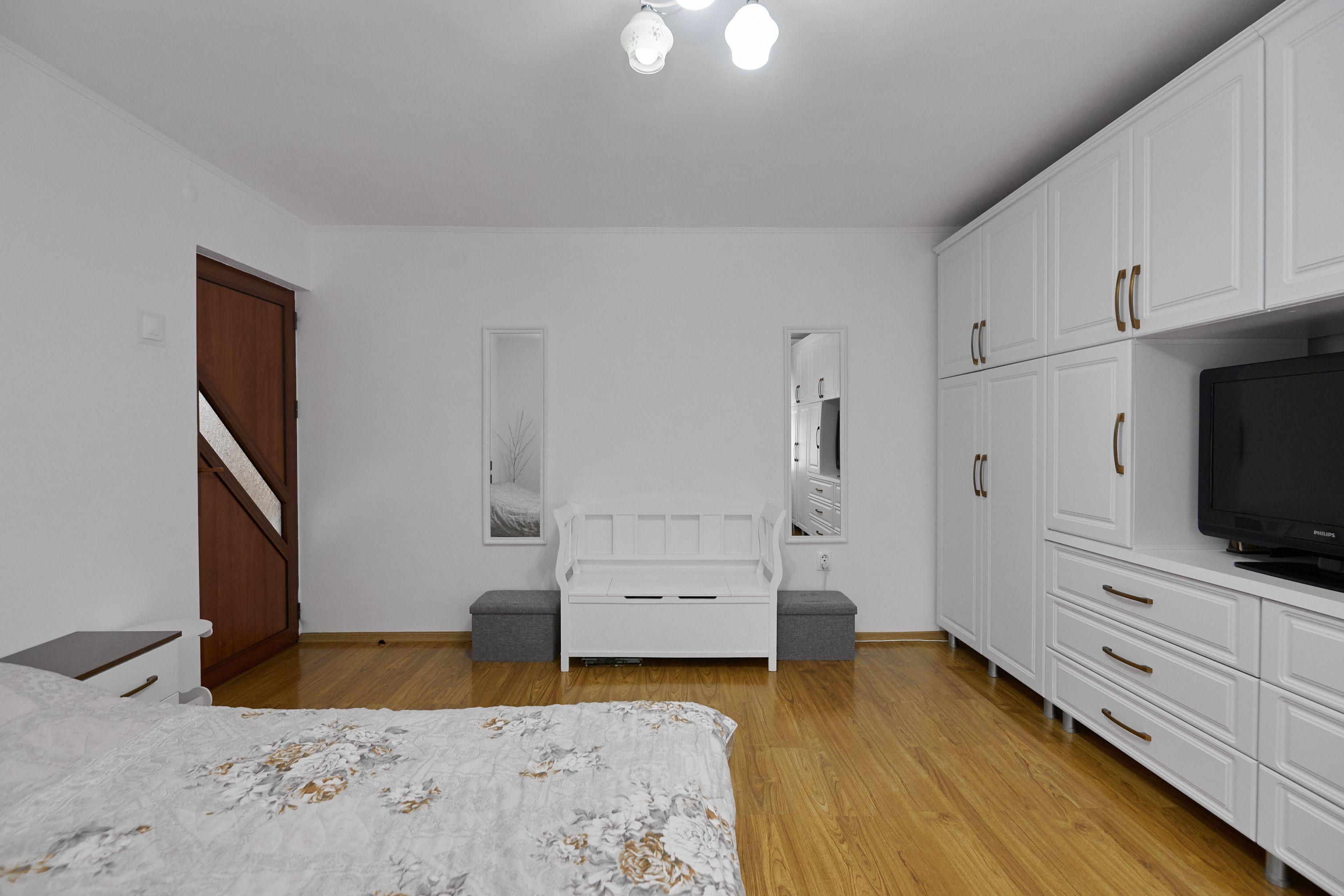 Casa P+ 1+ teren 507 mp cu vecin padurea Pitesti - 2