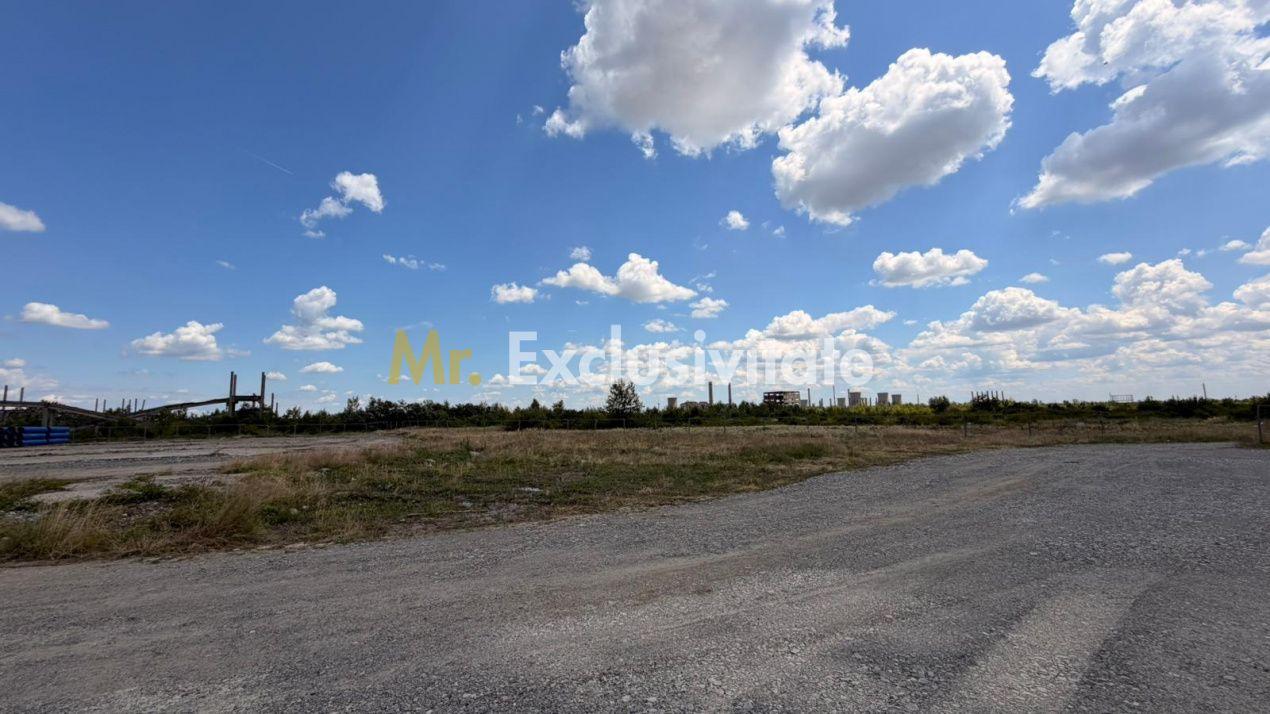 Teren intravilan 3.288 mp | Front stradal 69 m | Zona fostului CET Bradu | - 4