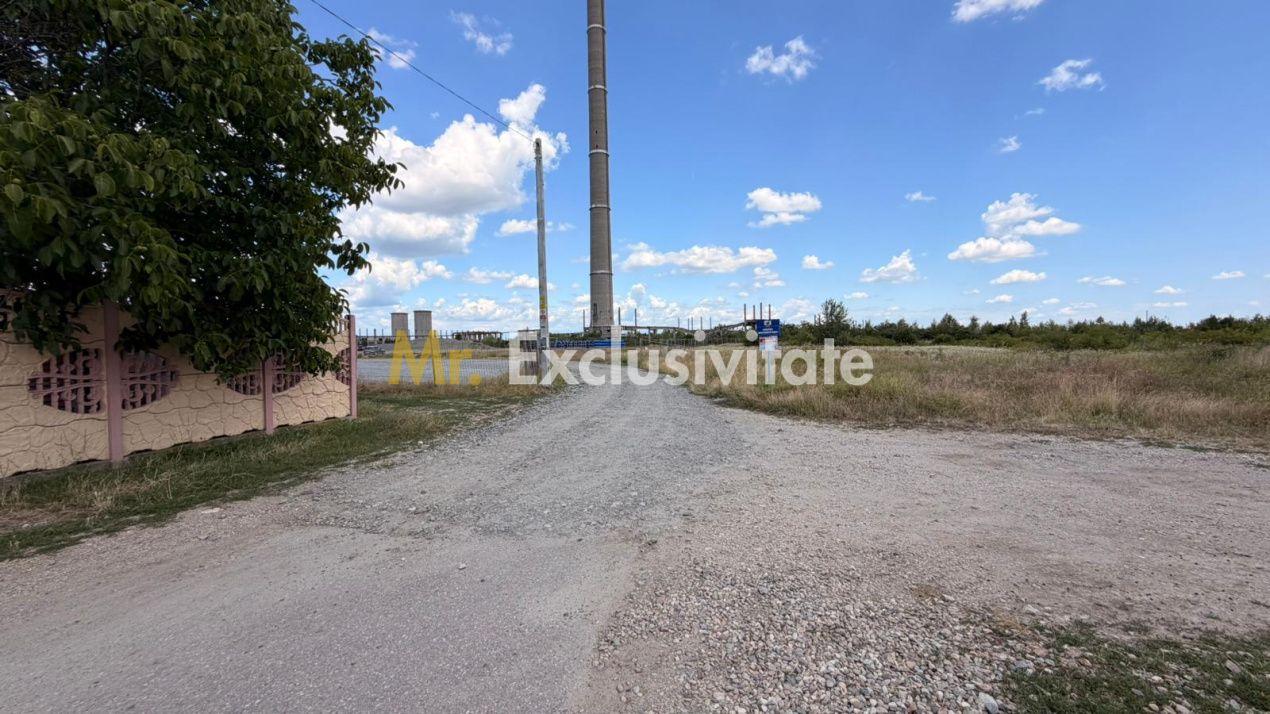 Teren intravilan 3.288 mp | Front stradal 69 m | Zona fostului CET Bradu | - 3