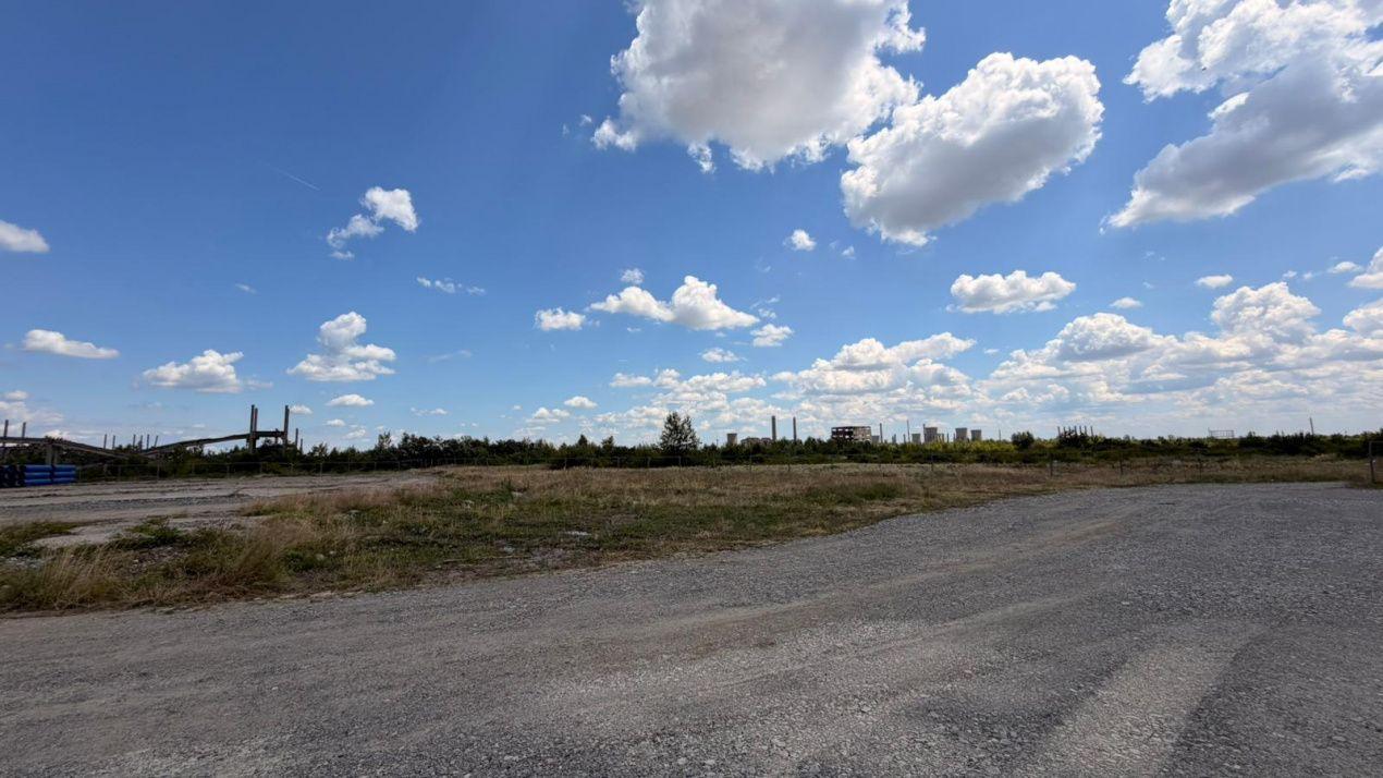 Teren intravilan 3.288 mp | Front stradal 69 m | Zona fostului CET Bradu | - 4