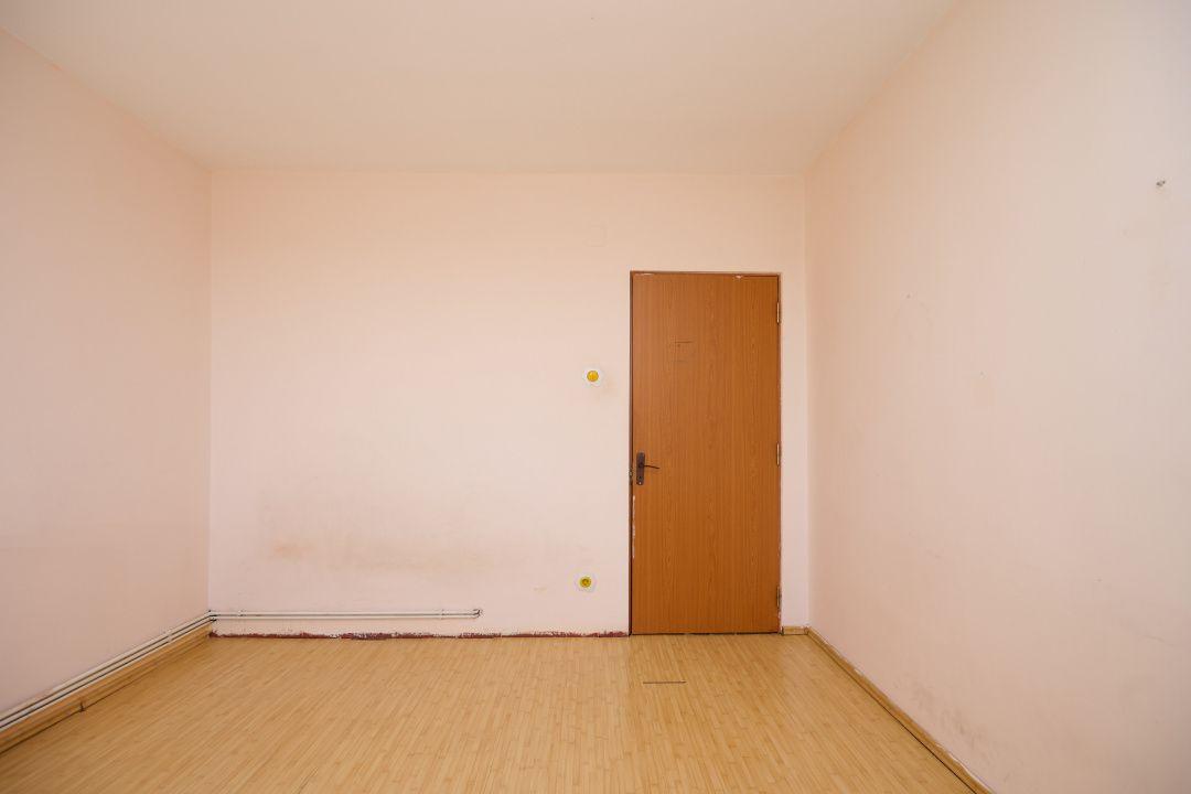 Apartament 4 Camere Decomandat | Craiovei | 3 Balcoane | Parcare - 22