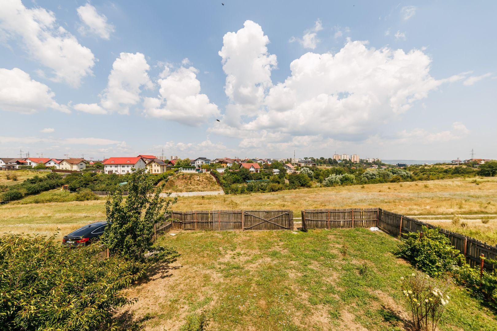 Casa P+M cu 4 camere si teren de 705 mp | Pitesti – Strada Zborului - 24