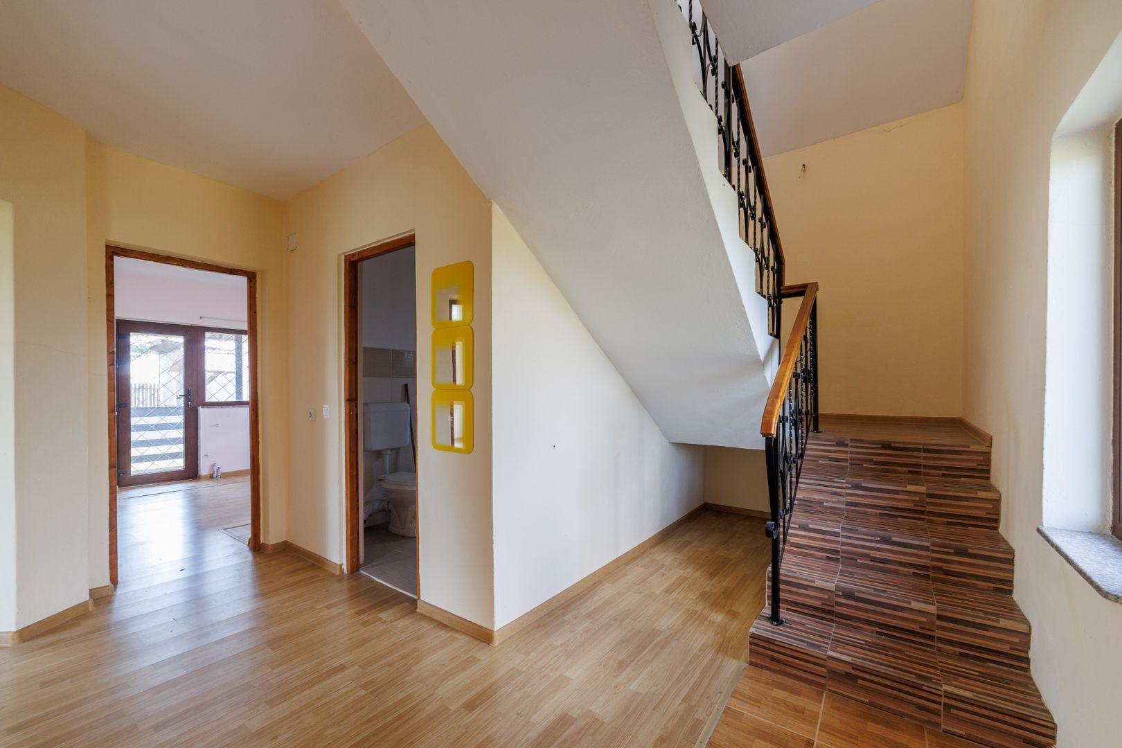 Casa P+M cu 4 camere si teren de 705 mp | Pitesti – Strada Zborului - 21
