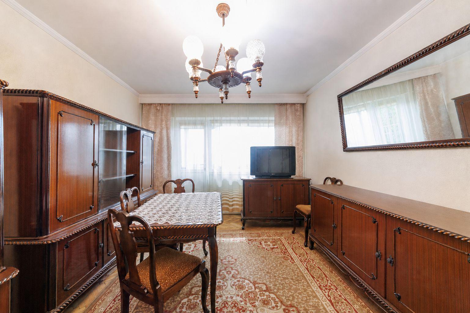 Apartament luminos cu 3 camere și balcon – Exercițiu - 3