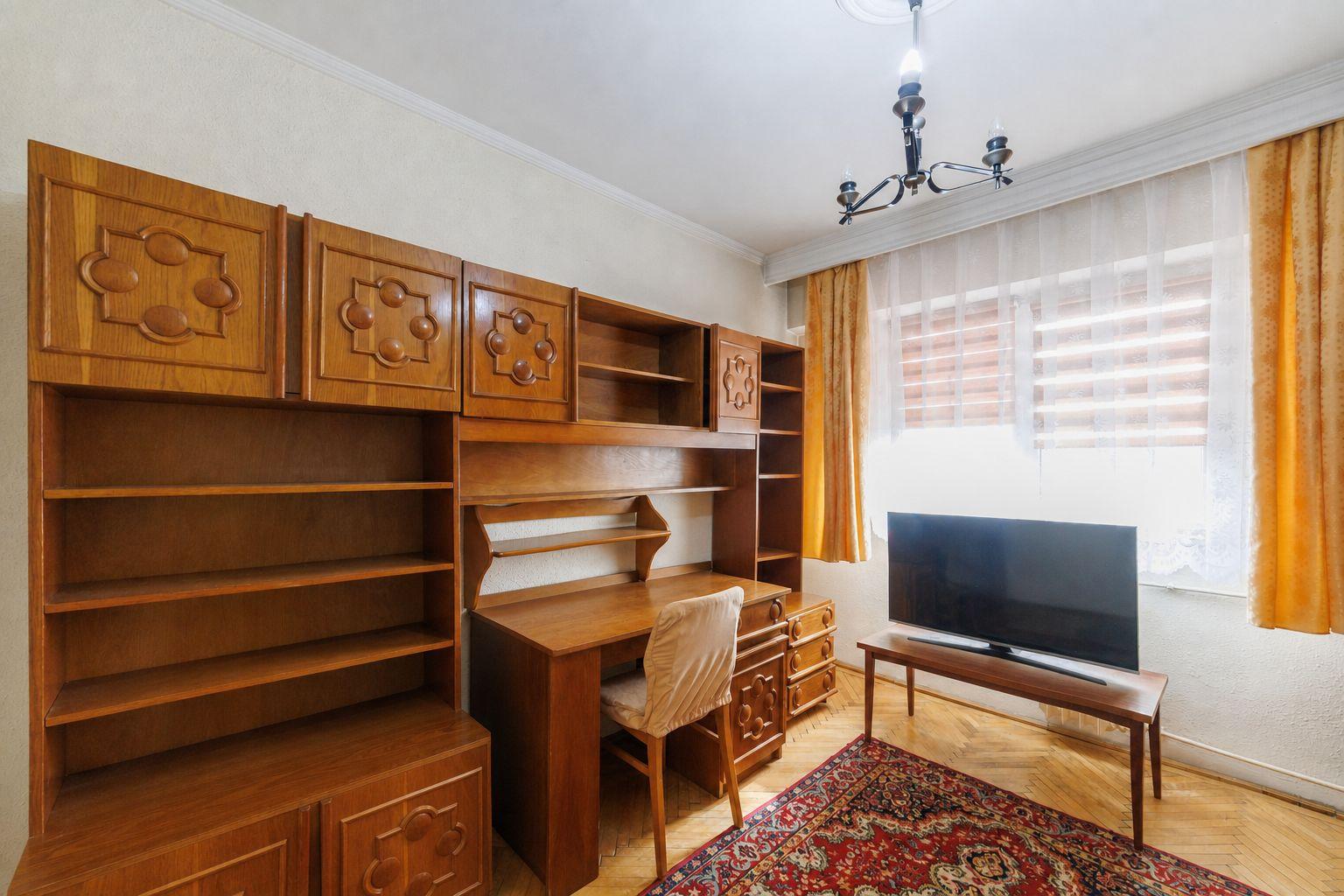 Apartament luminos cu 3 camere și balcon – Exercițiu - 9