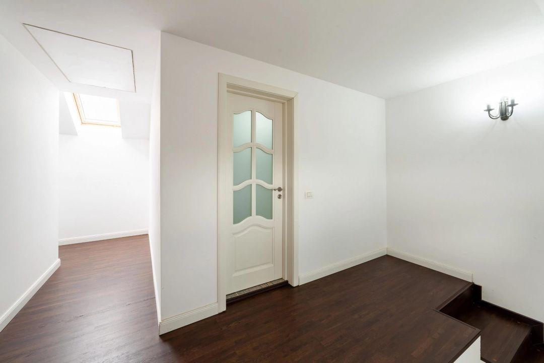 Casa moderna in Bradu - 3 camere,sauna proprie,mobilata , - 7
