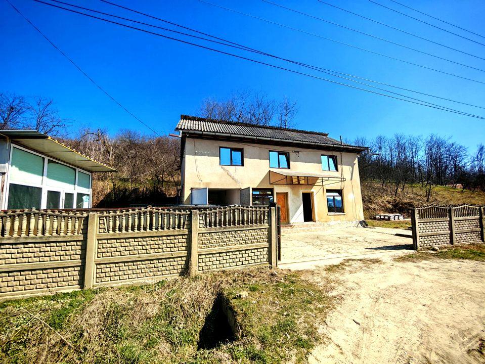 Spațiu comercia cu teren Dârmănești, Argeș-ideală pentru locuința sau afacere - 3