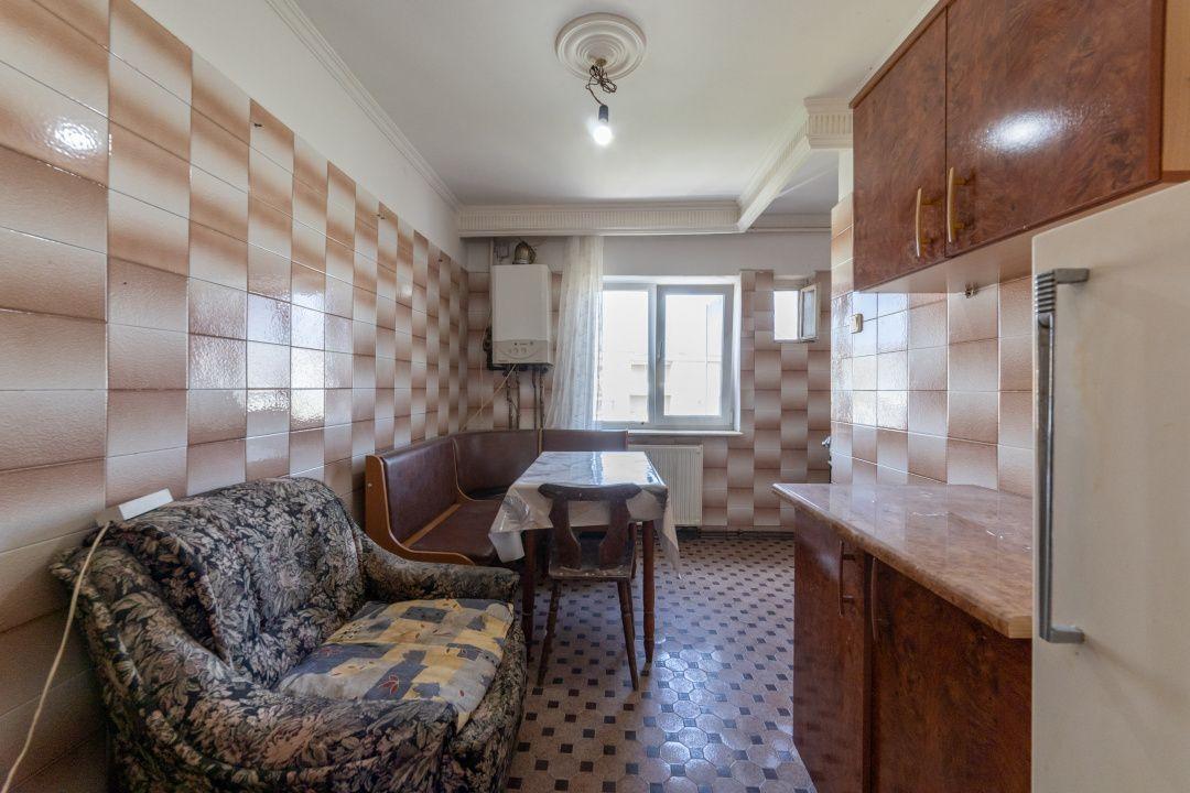 Apartament 3 camere, 89 mp total + garaj separat - 23