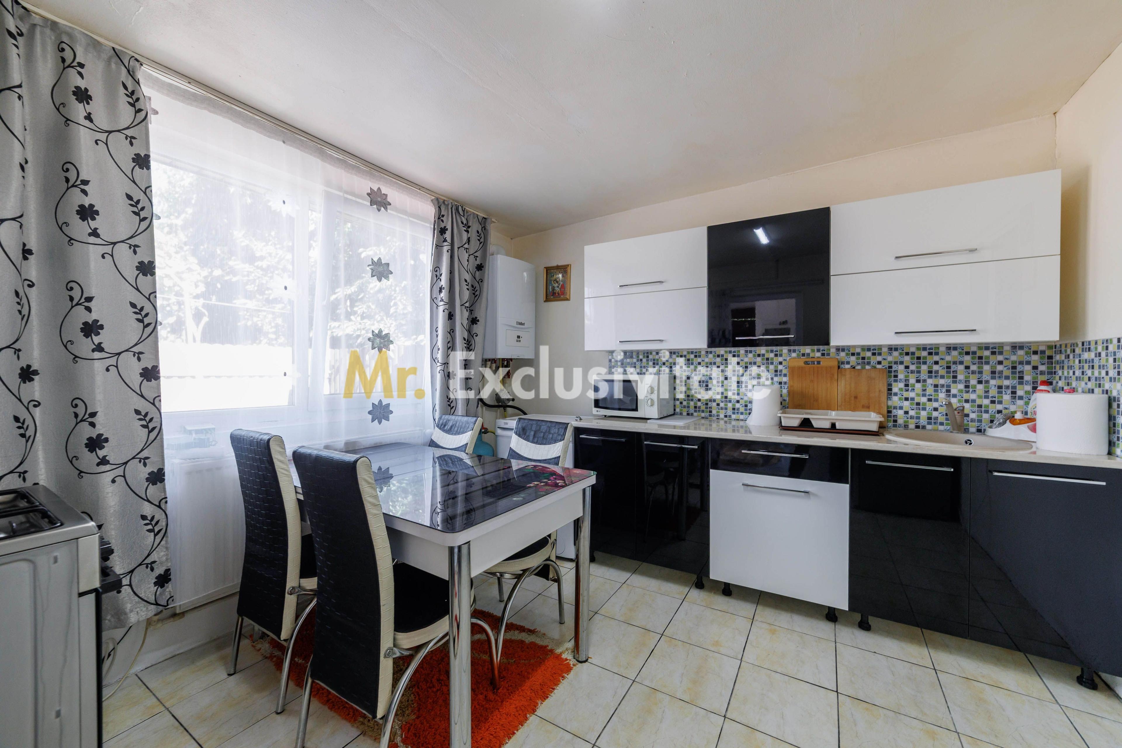 Casa la pret de garsoniera | Zona Lunca Argesului – Scenic, Pitesti - 7