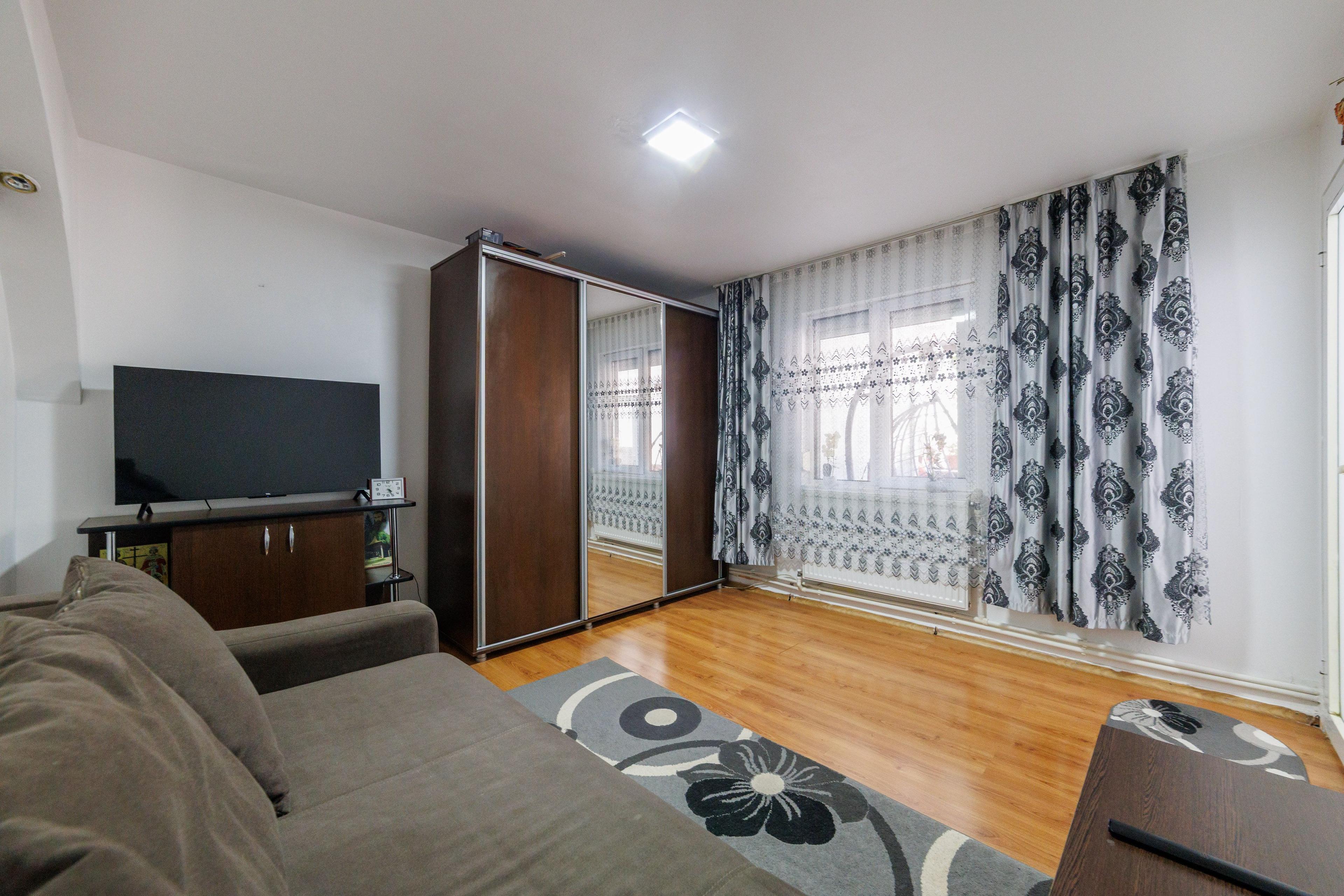 Casa la pret de garsoniera | Zona Lunca Argesului – Scenic, Pitesti - 4