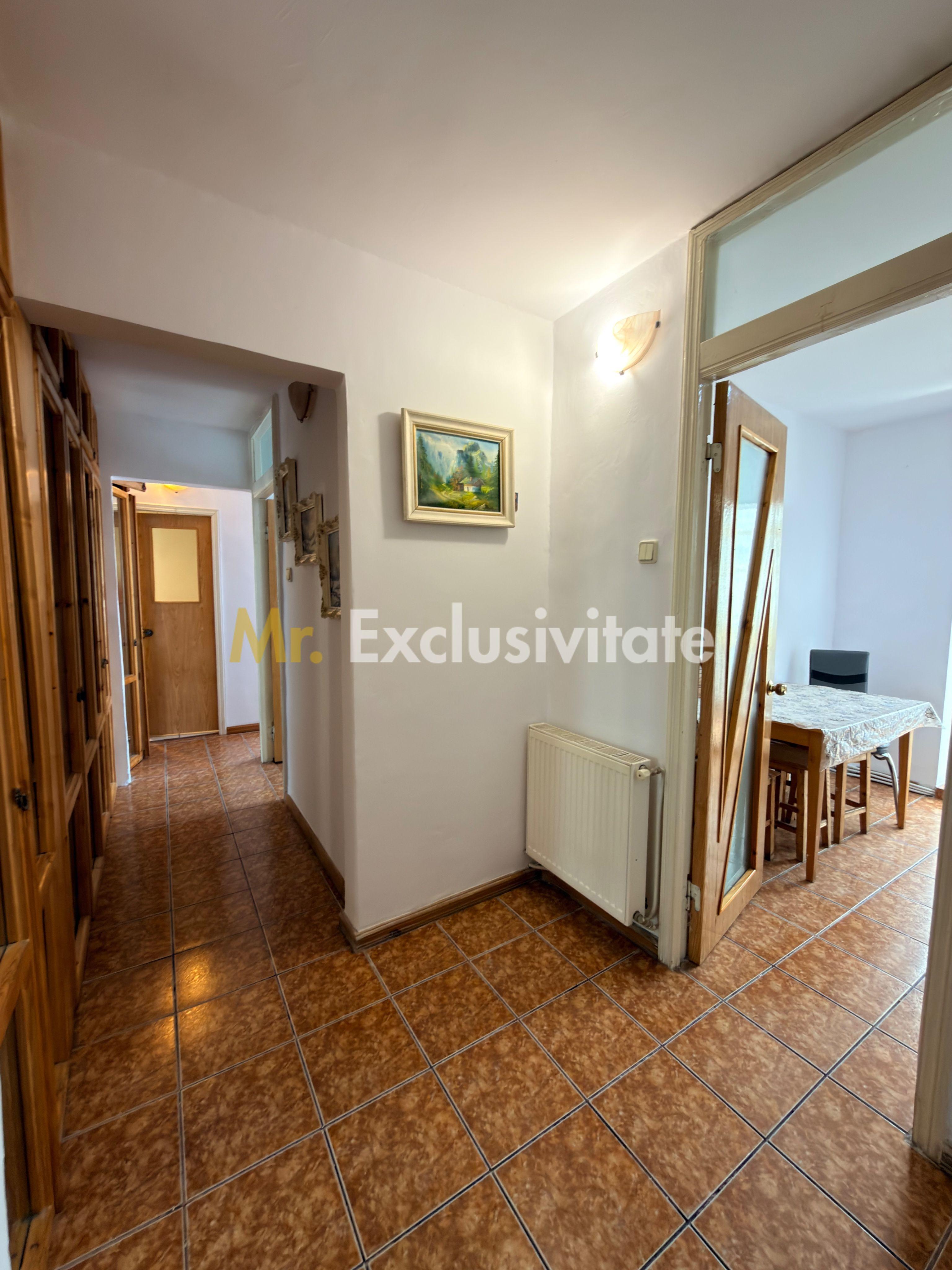 Apartament 3 camere etaj 3- Campulung-Zona Visoi! - 10