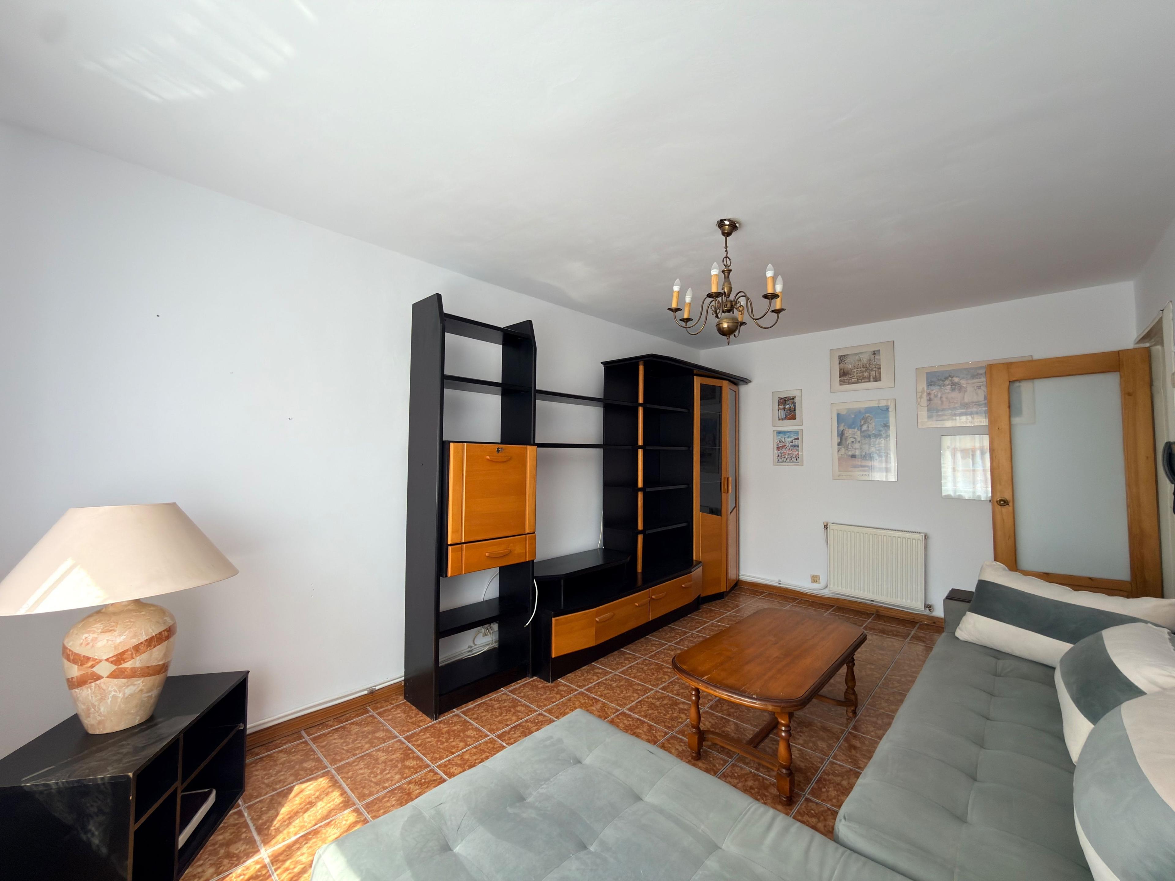 Apartament 3 camere etaj 3- Campulung-Zona Visoi! - 5