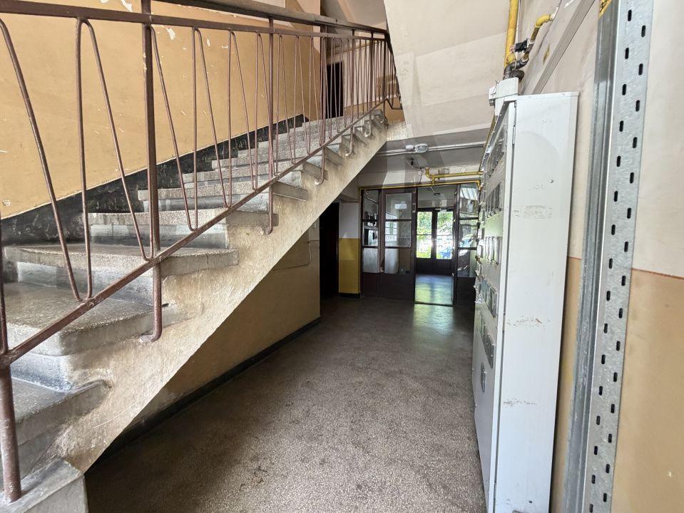 Apartament 2 camere semidecomandat zona Fratii Golesti - Gara - 14