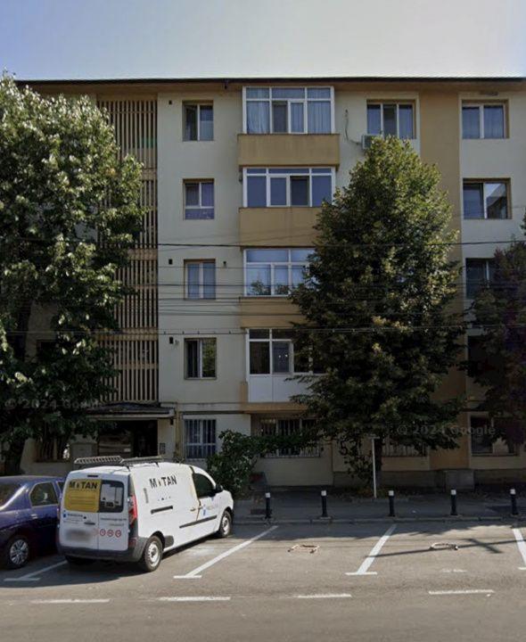 Apartament 2 camere semidecomandat zona Fratii Golesti - Gara - 18