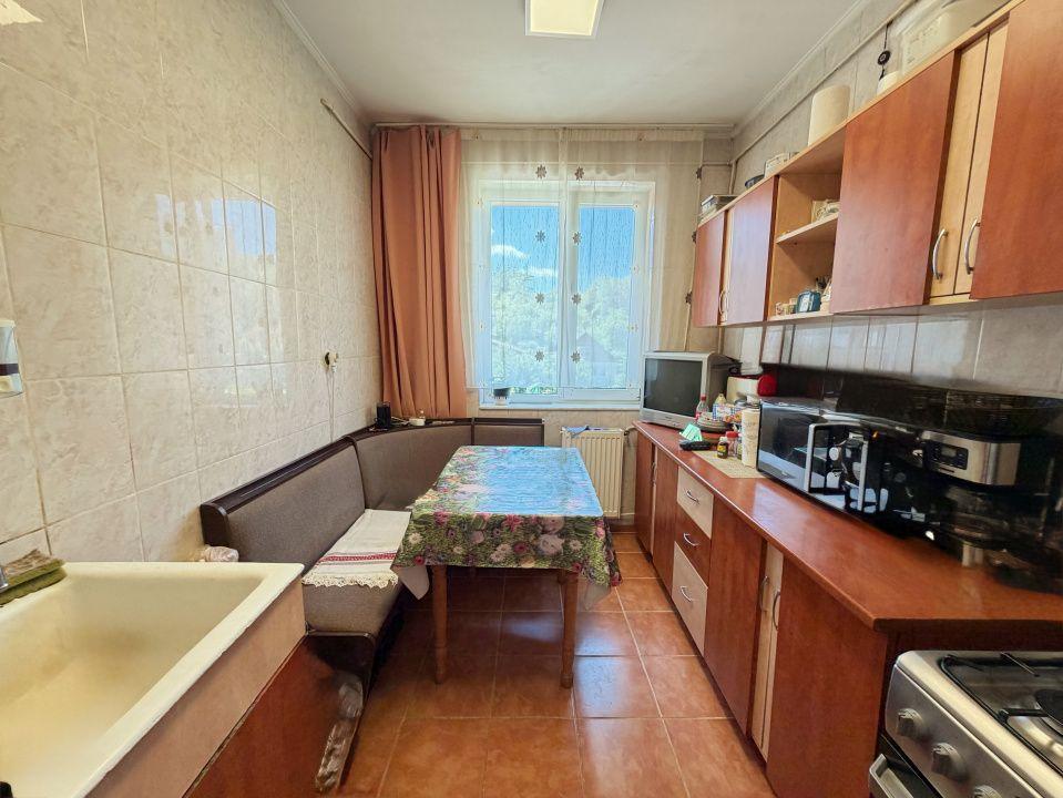 Apartament 2 camere semidecomandat zona Fratii Golesti - Gara - 6