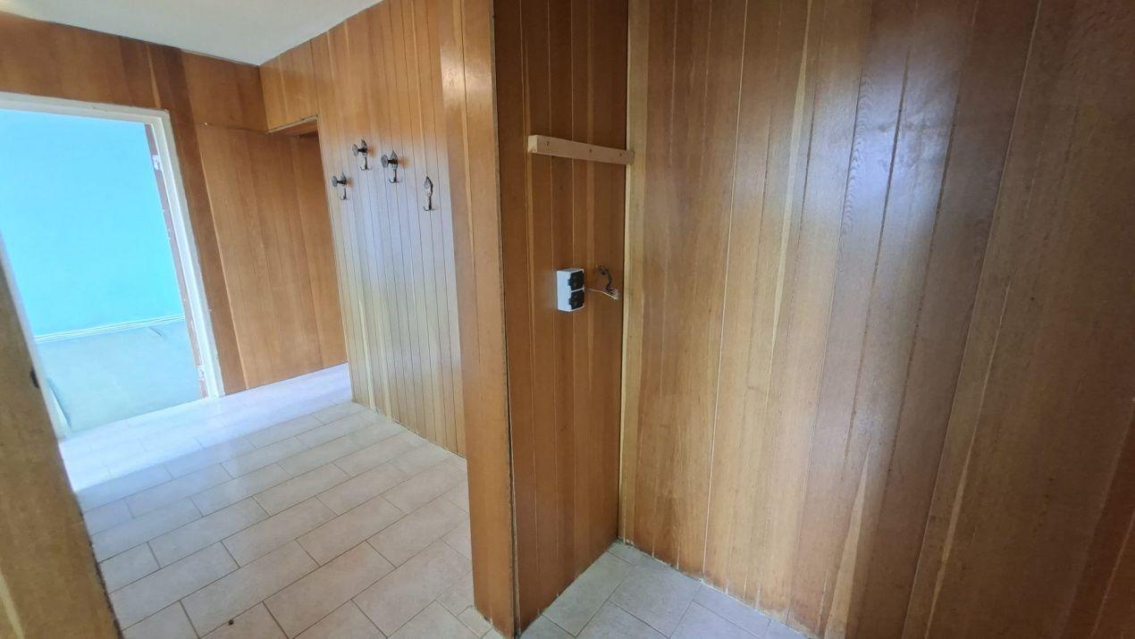 Apartament 4 camere Nord ,Etaj 3 la Poarta Scolii nr 14 - 10