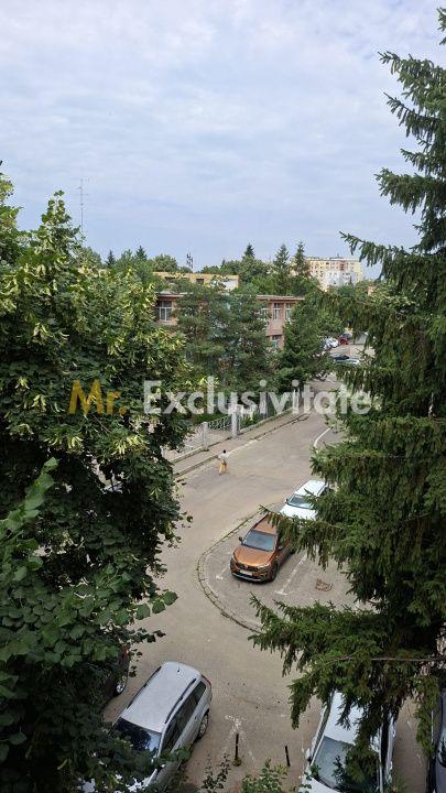 Apartament 4 camere Nord ,Etaj 3 la Poarta Scolii nr 14 - 11