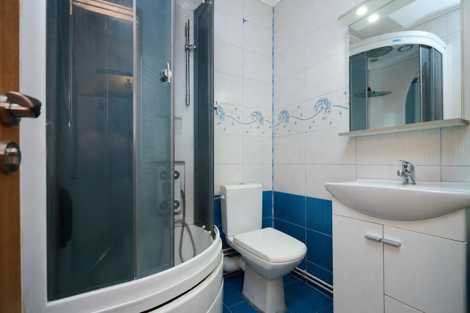 Apartament cu 3 camere, 2 băi și balcon închis | Exercițiu - 15