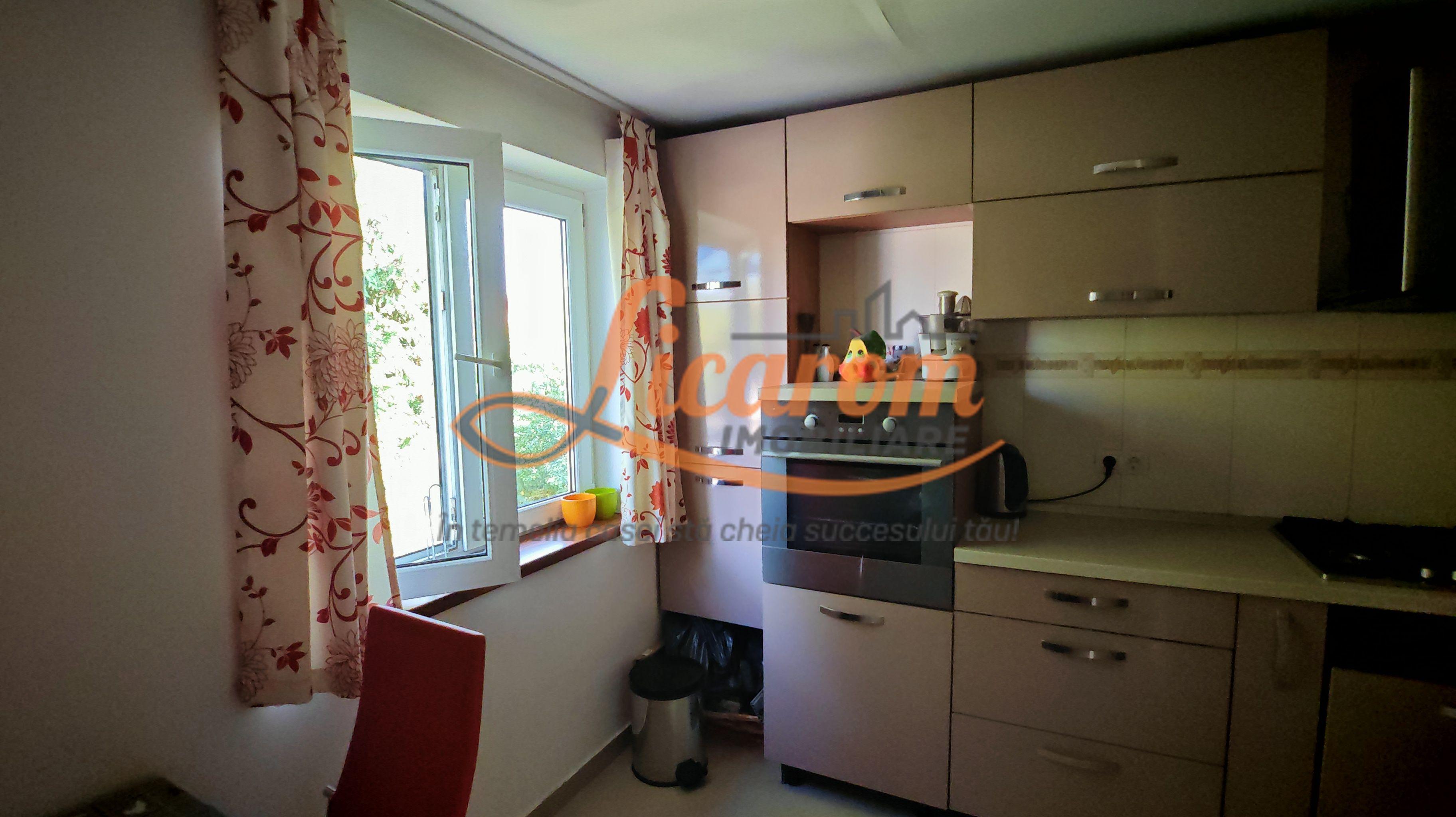 Apartament la casa + anexa gospodareasca, zona Blumana -Bartolomeu. - 2