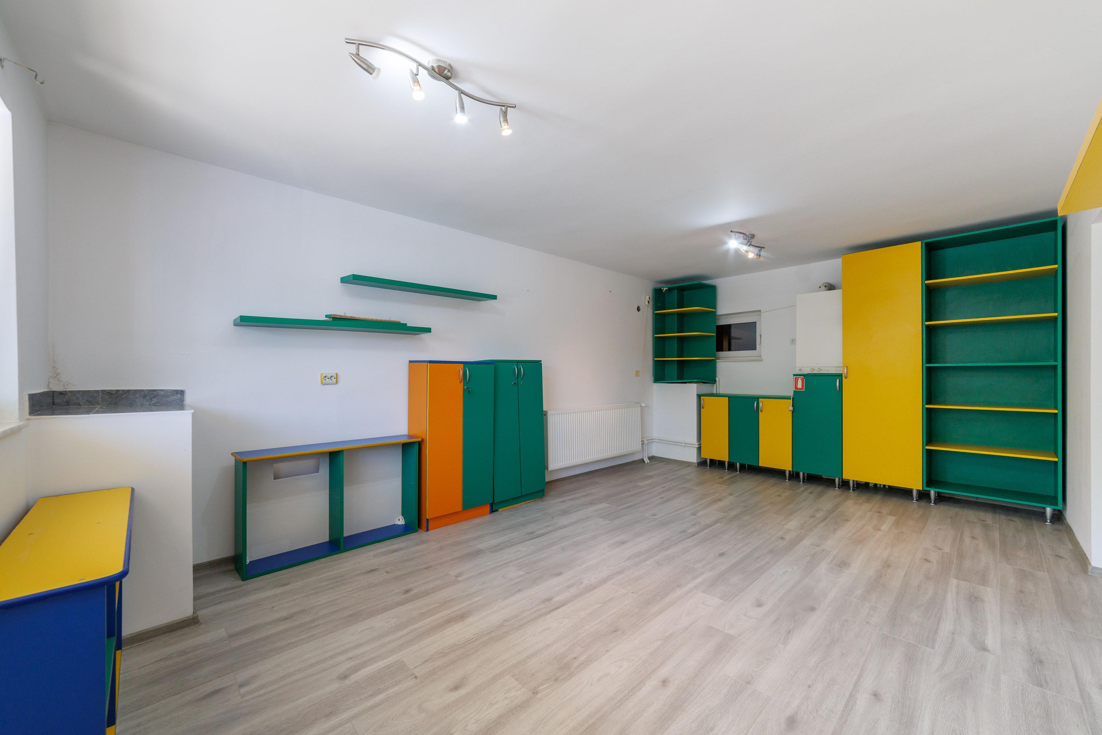 Proprietate multifunctionala | Doua cladiri | 581 mp | Pitesti - 7