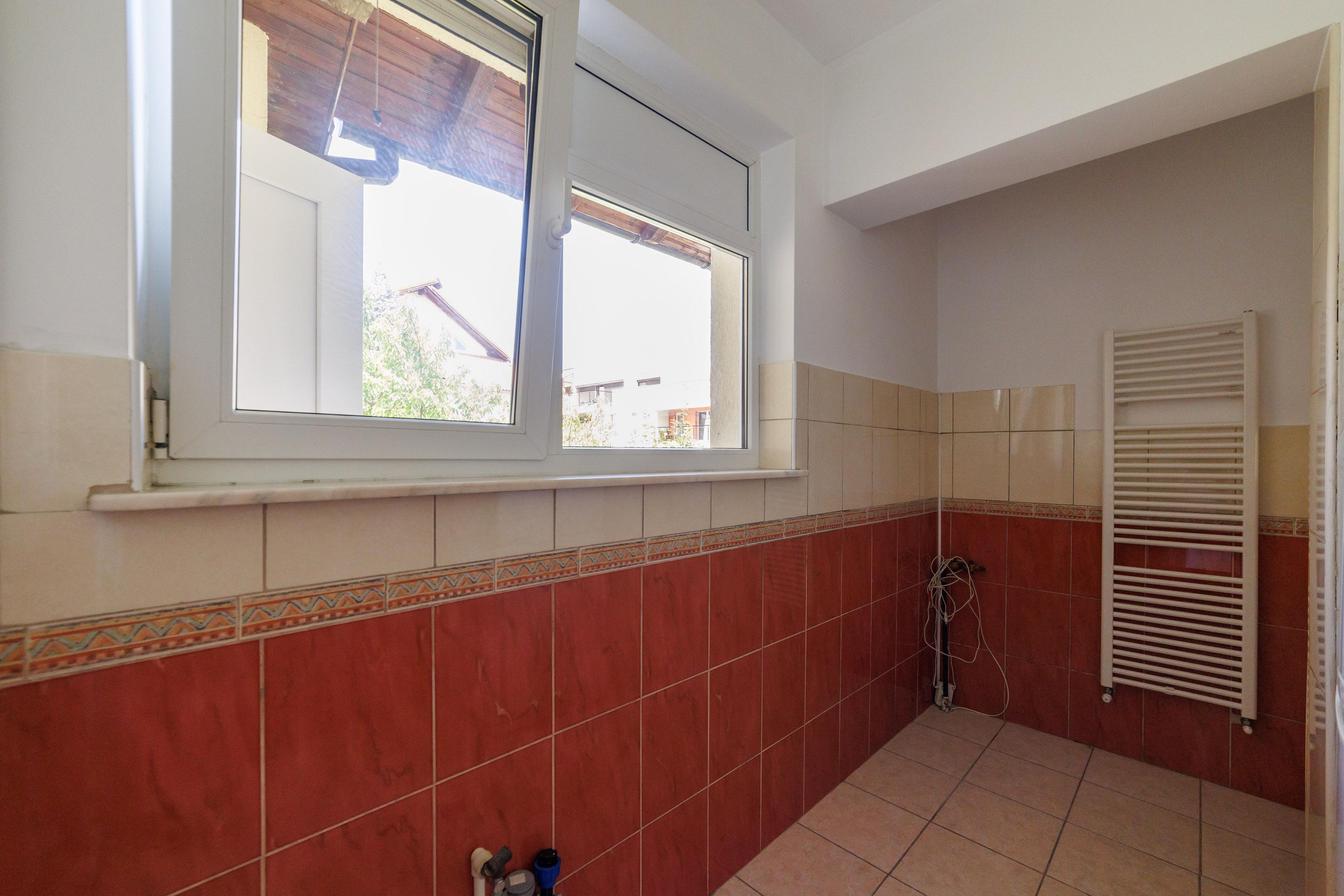 Proprietate multifunctionala | Doua cladiri | 581 mp | Pitesti - 14