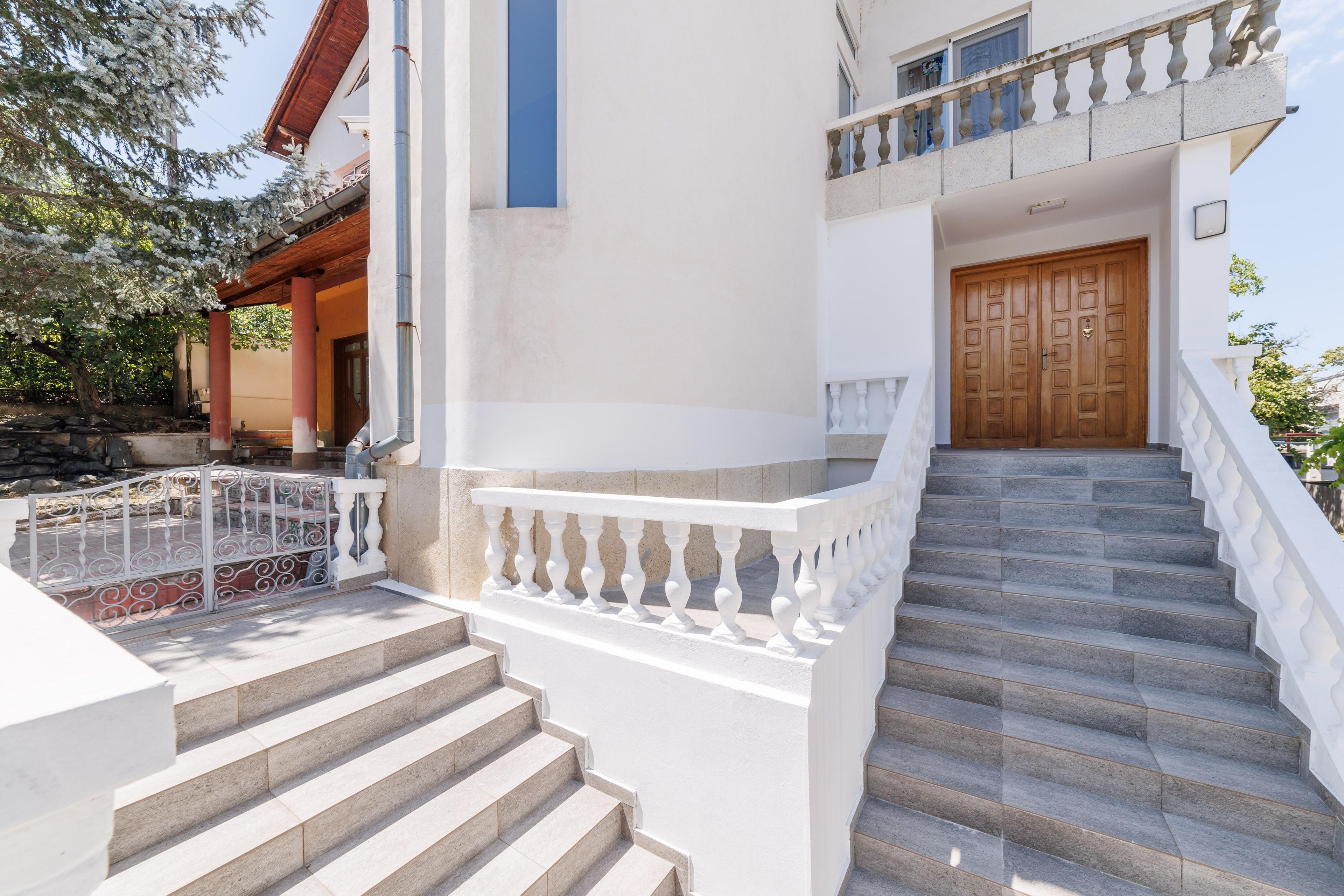 Proprietate multifunctionala | Doua cladiri | 581 mp | Pitesti - 32