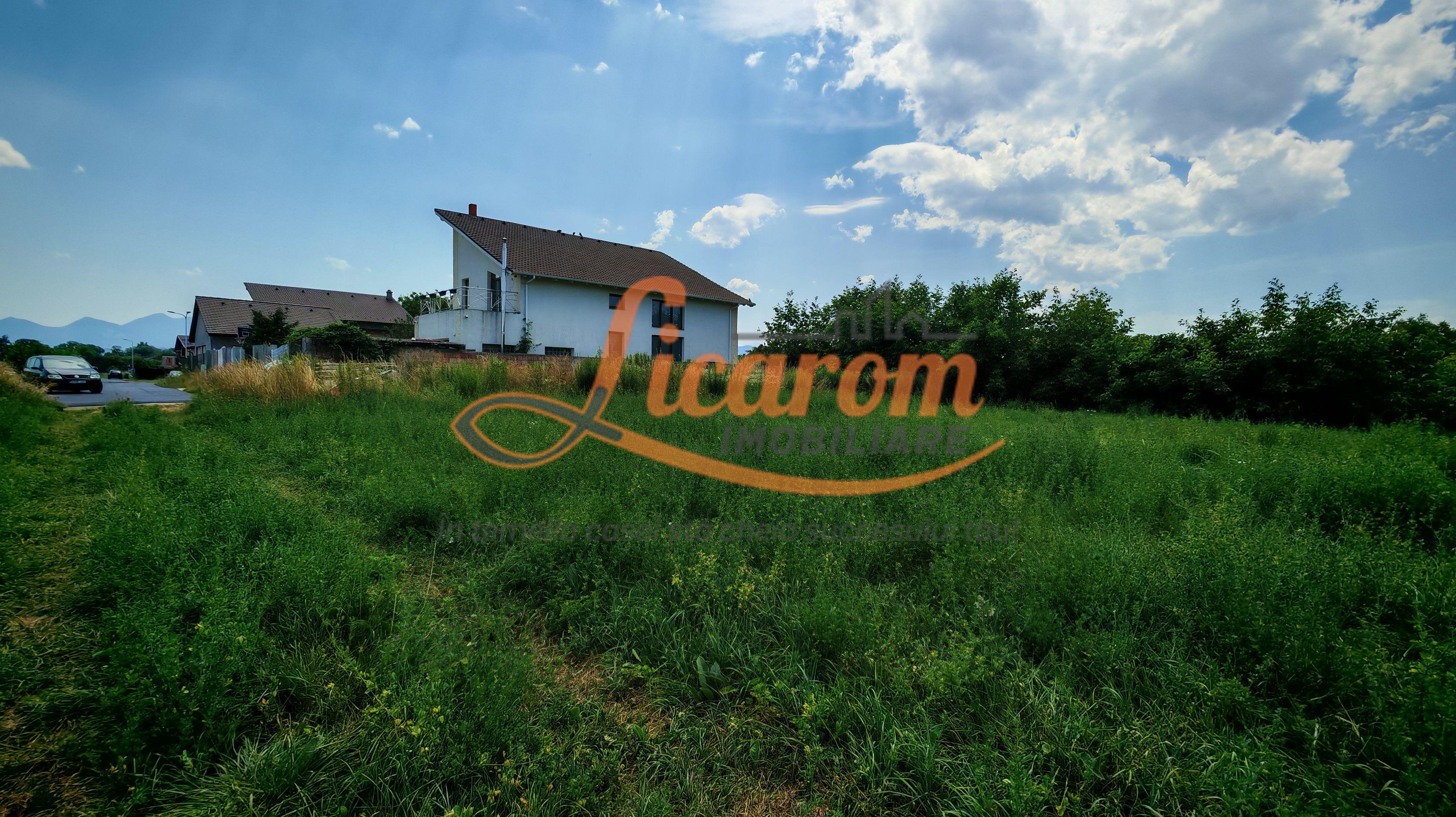Teren intravilan Stupini ,Central, 823mp,Utilitati,83000 eur - 3