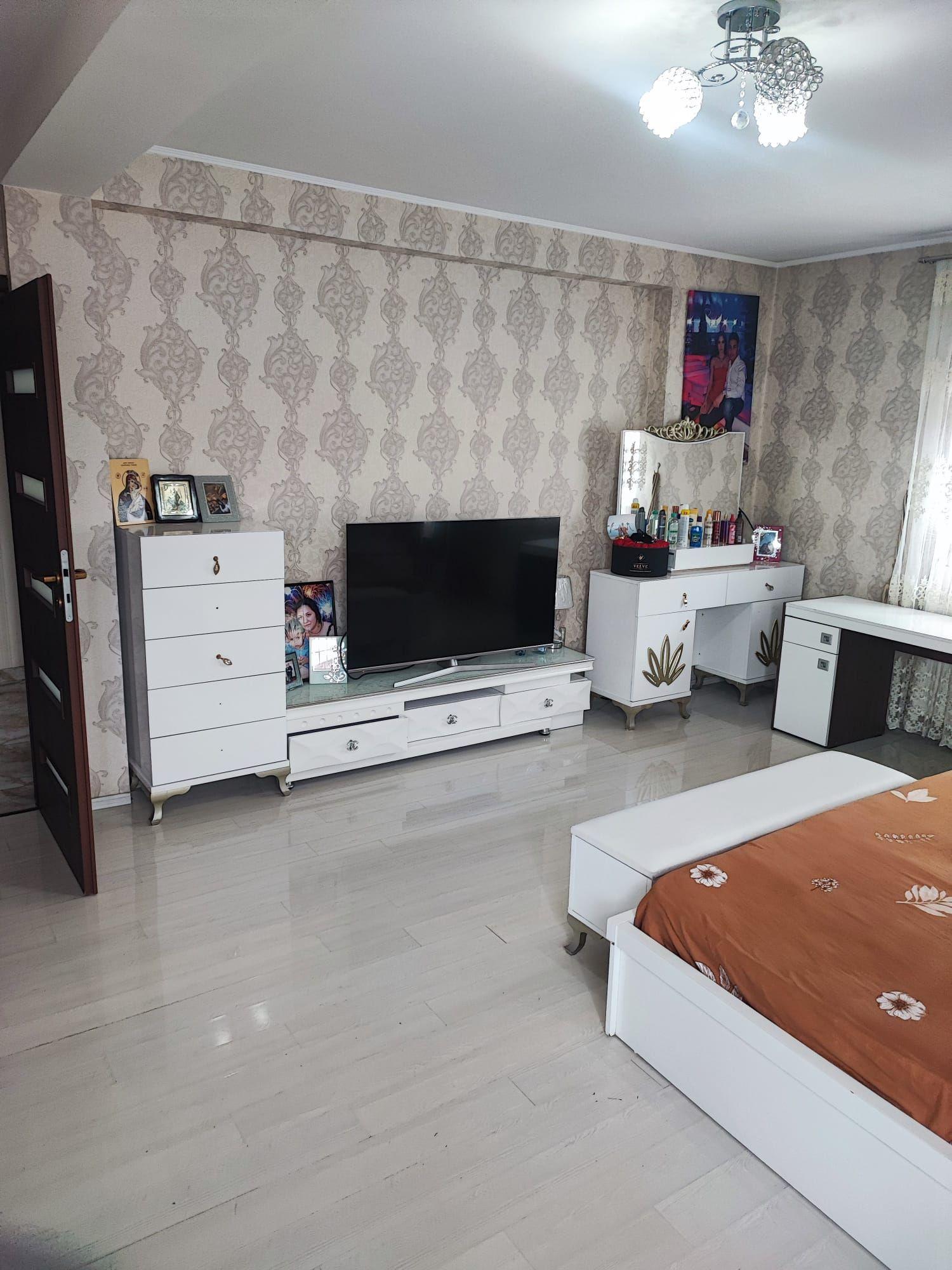 Vand Vila deosebita P+1 Barbu Bradescu nr 35 sector 2 - 35