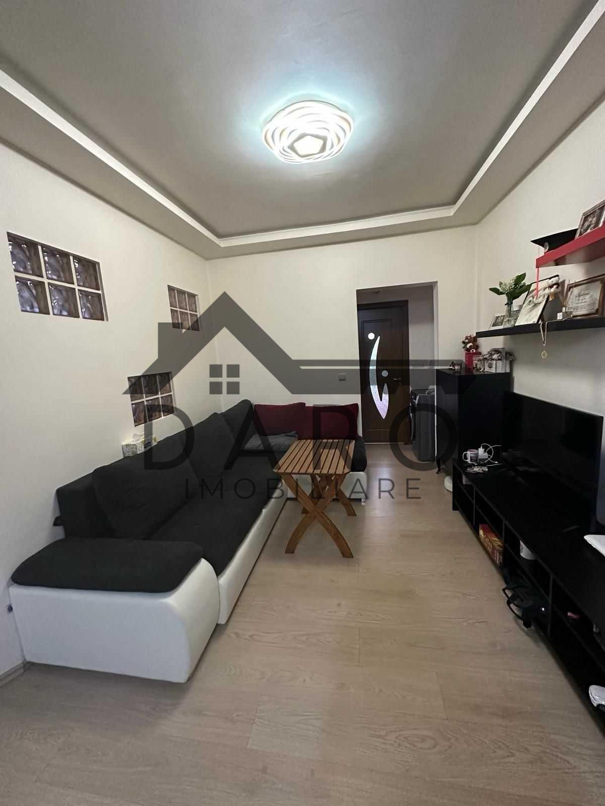 Apartament cu 3 camere - 1