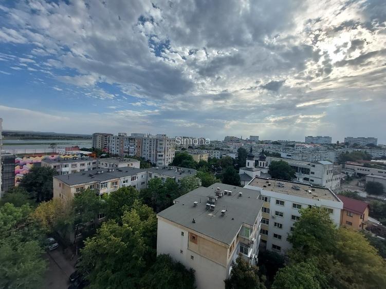 De inchiriat apartament lux, etaj 9 vedere panoramica, Mazepa 1, 600 E - 1