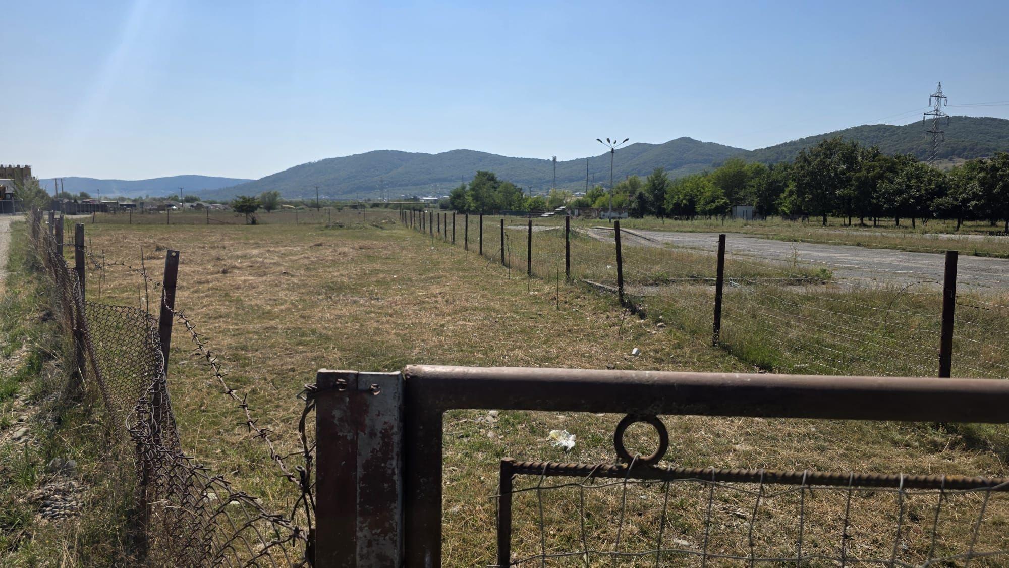 Teren intravilan , Viisoara , ideal constructie Hala ! - 1