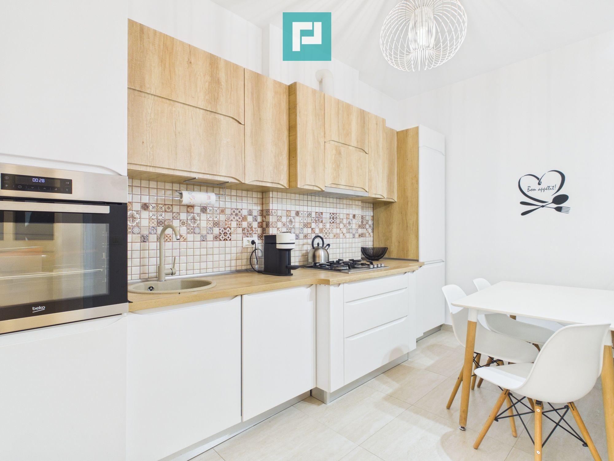 Apartament 2 camere zona Sinaia - 25