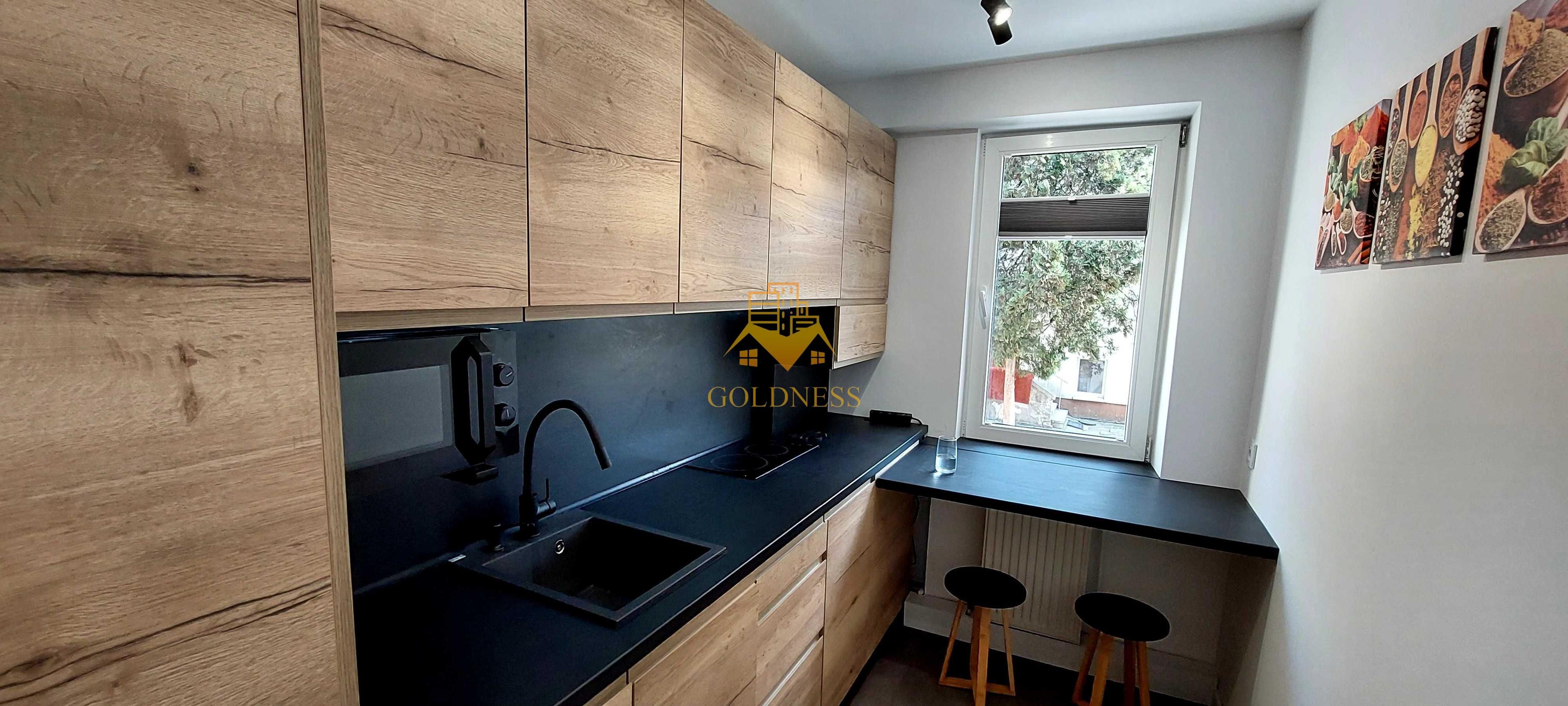 Apartament 2 camere in zona Facultatii de Drept , Piata Cipariu - 2