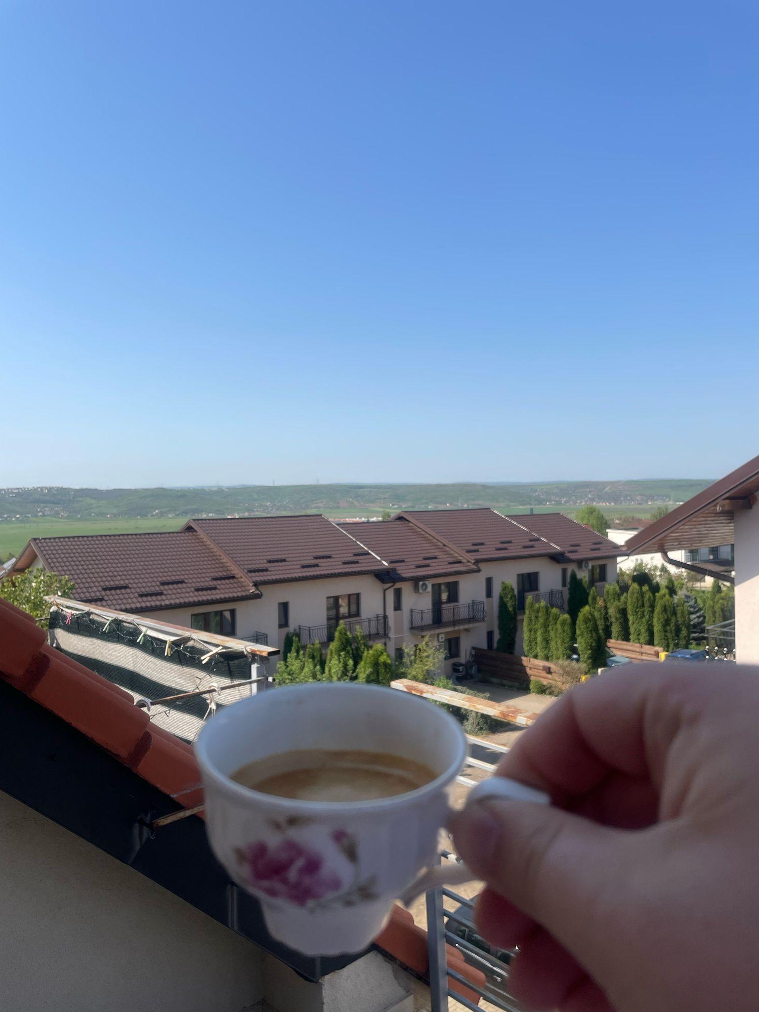 Apartament 70.55 mp, complet mobilat, ultimul nivel + balcon 7.87mp - 3