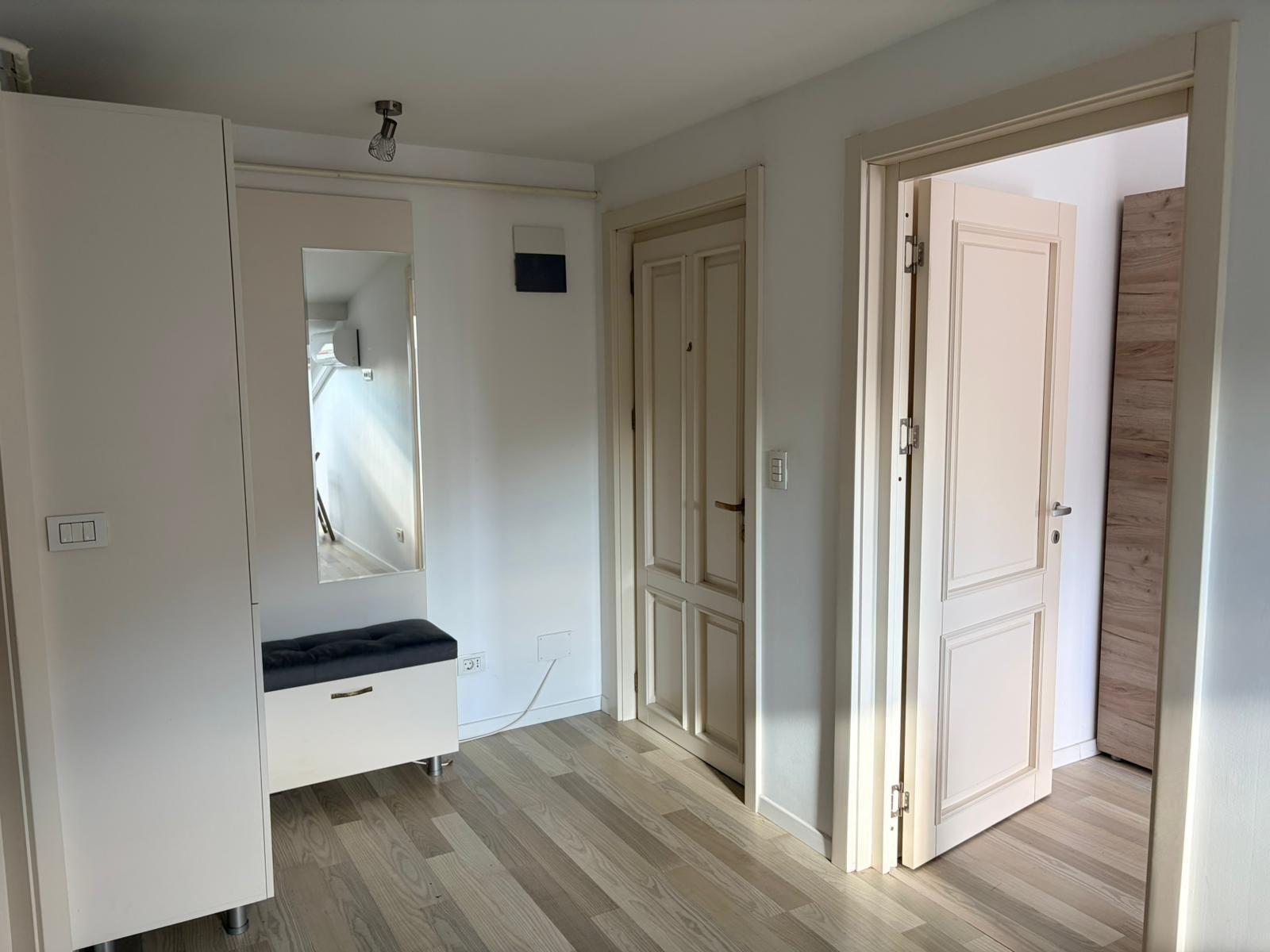 Apartament 70.55 mp, complet mobilat, ultimul nivel + balcon 7.87mp - 1