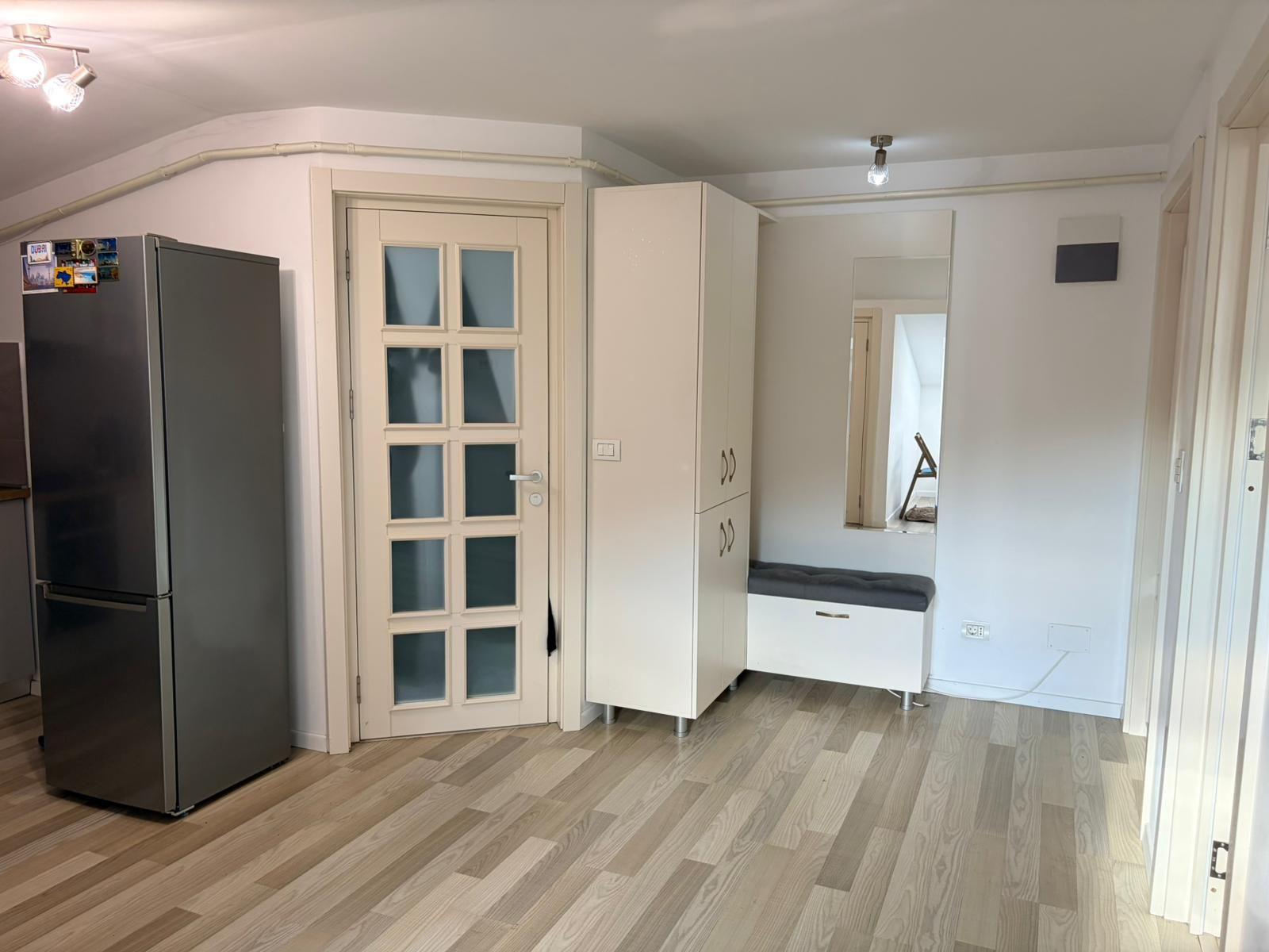 Apartament 70.55 mp, complet mobilat, ultimul nivel + balcon 7.87mp - 9
