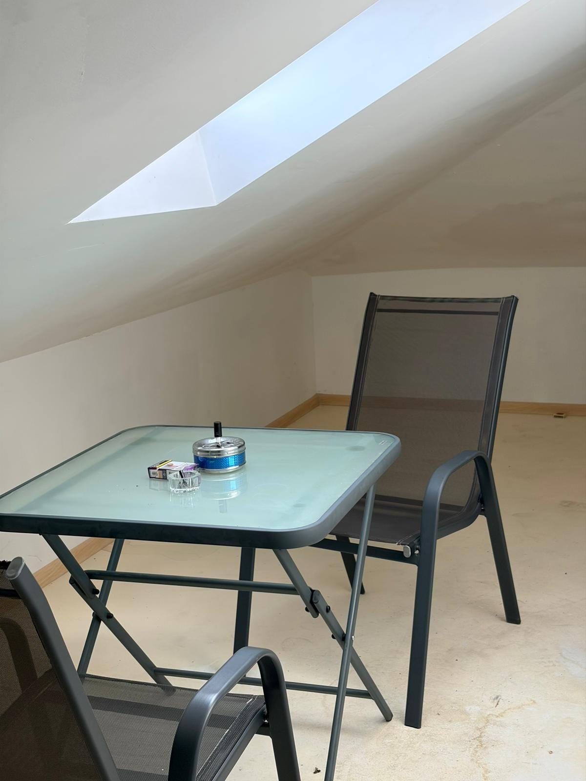 Apartament 70.55 mp, complet mobilat, ultimul nivel + balcon 7.87mp - 71