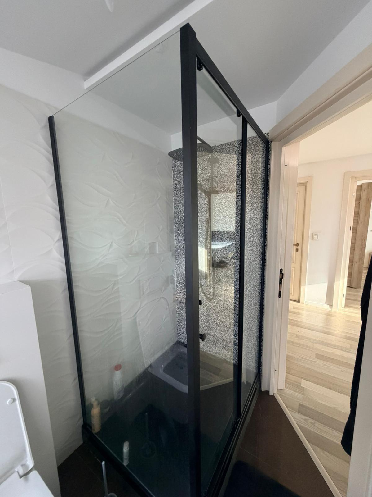 Apartament 70.55 mp, complet mobilat, ultimul nivel + balcon 7.87mp - 65