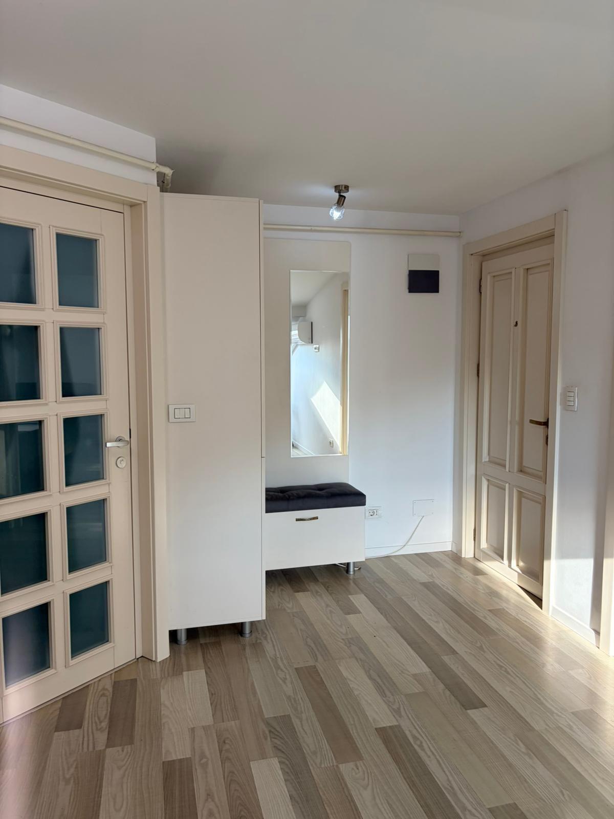 Apartament 70.55 mp, complet mobilat, ultimul nivel + balcon 7.87mp - 51