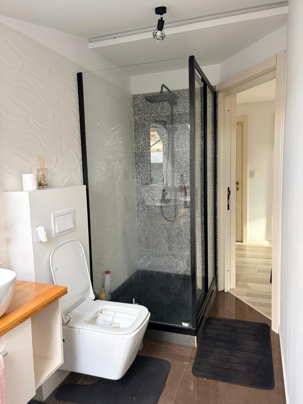 Apartament 70.55 mp, complet mobilat, ultimul nivel + balcon 7.87mp - 63