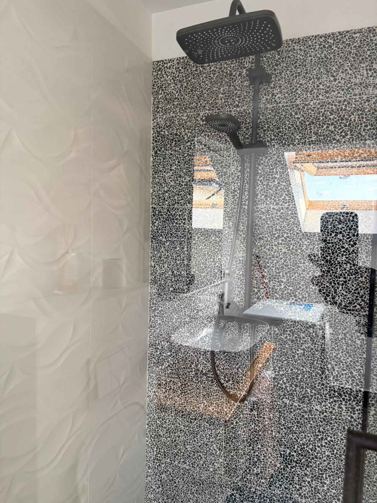 Apartament 70.55 mp, complet mobilat, ultimul nivel + balcon 7.87mp - 70