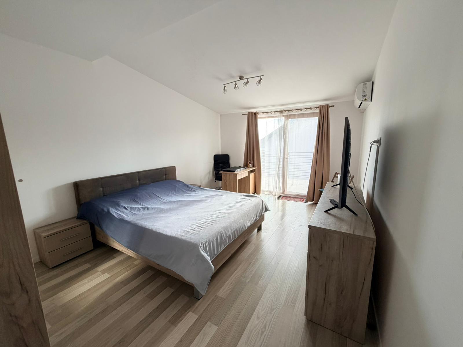 Apartament 70.55 mp, complet mobilat, ultimul nivel + balcon 7.87mp - 26