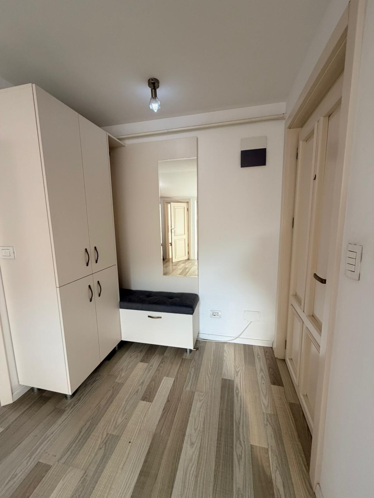 Apartament 70.55 mp, complet mobilat, ultimul nivel + balcon 7.87mp - 7