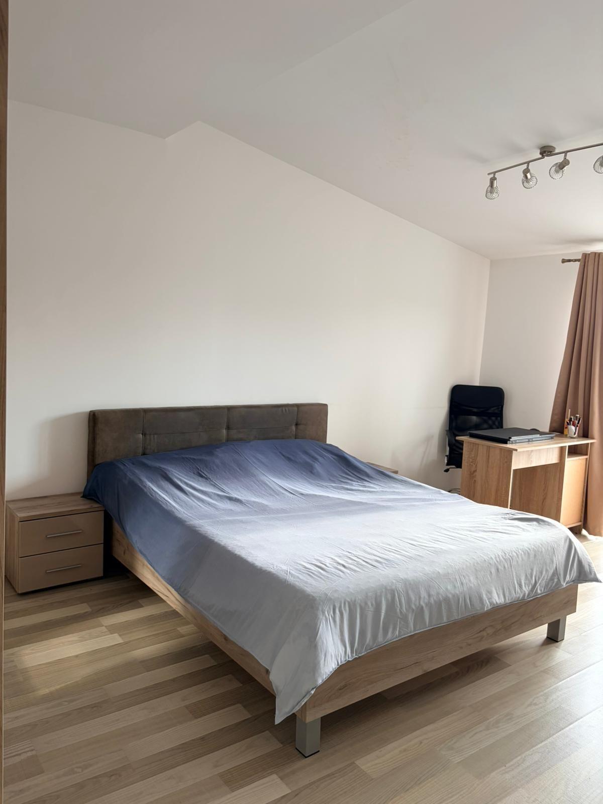 Apartament 70.55 mp, complet mobilat, ultimul nivel + balcon 7.87mp - 21